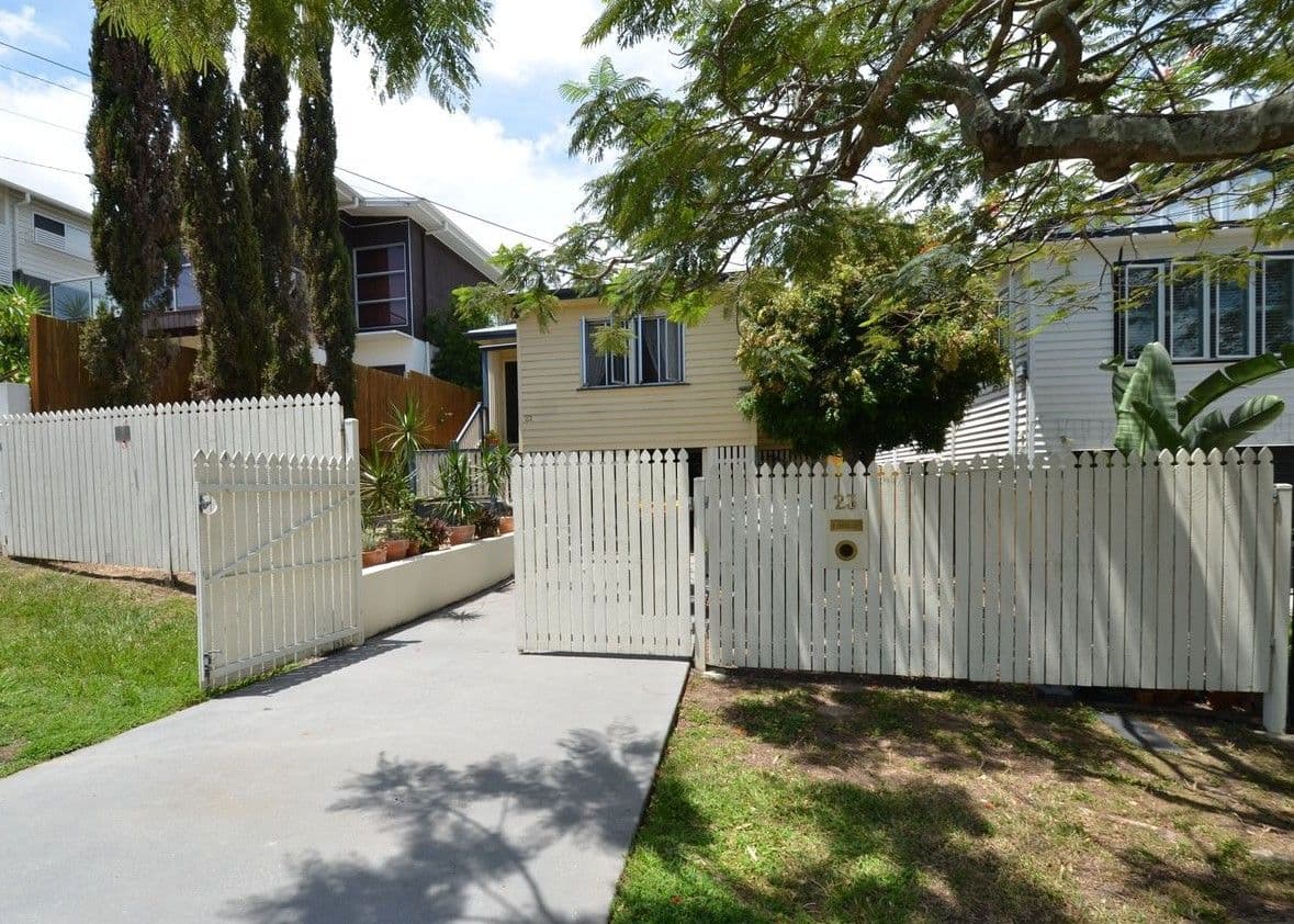 23 Paris Avenue, Morningside QLD 4170, Morningside - Image 1