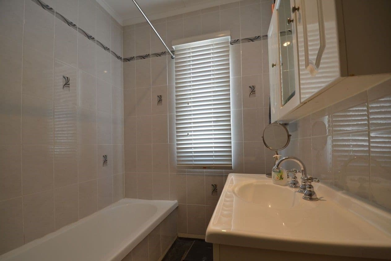 23 Paris Avenue, Morningside QLD 4170, Morningside - Thumbnail 3