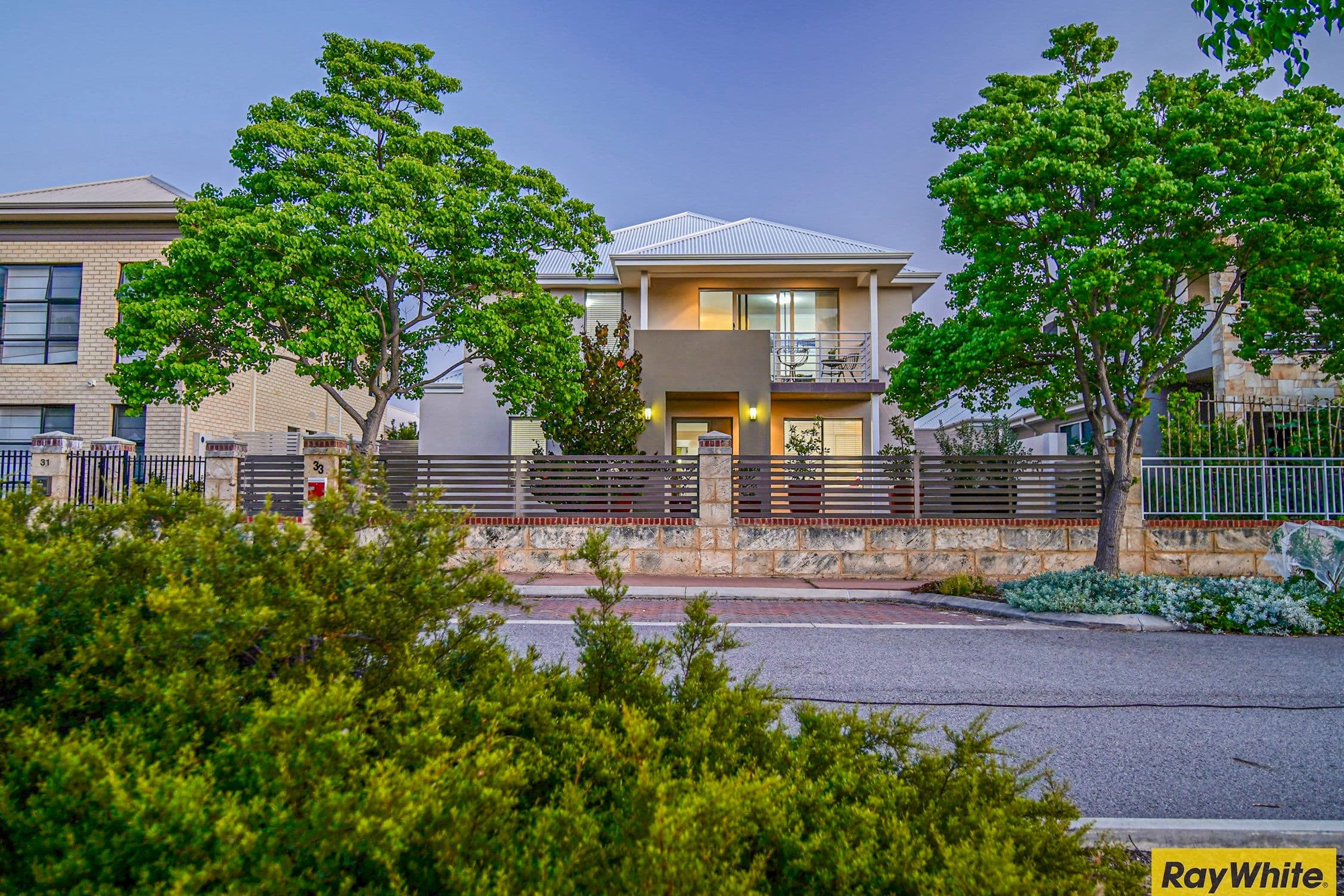33 The Embankment, South Guildford WA 6055, South Guildford - Thumbnail 2
