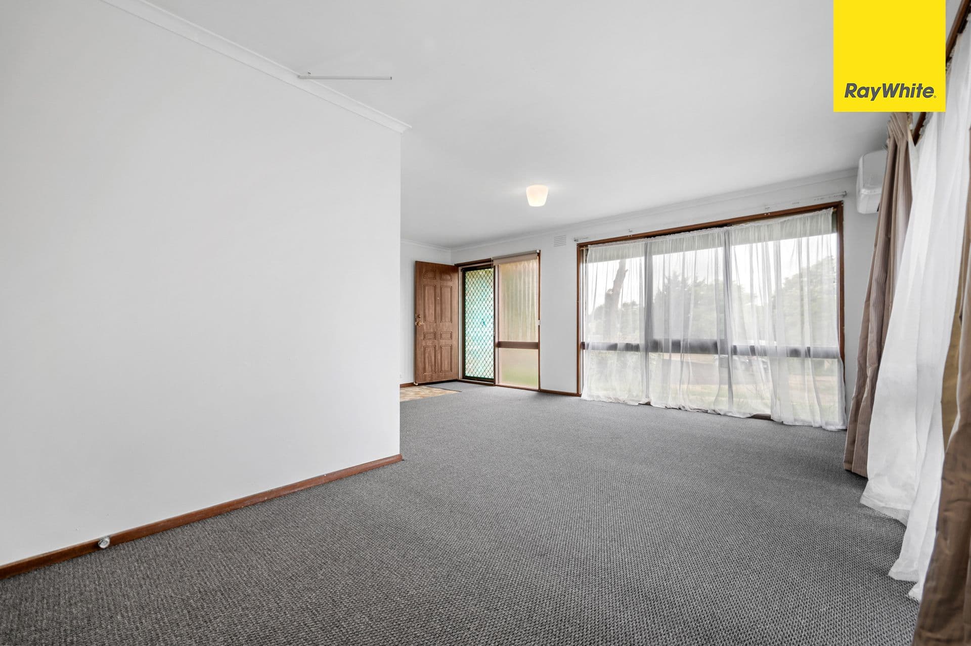 6 Kirra Court, Kurunjang VIC 3337, Kurunjang - Thumbnail 3