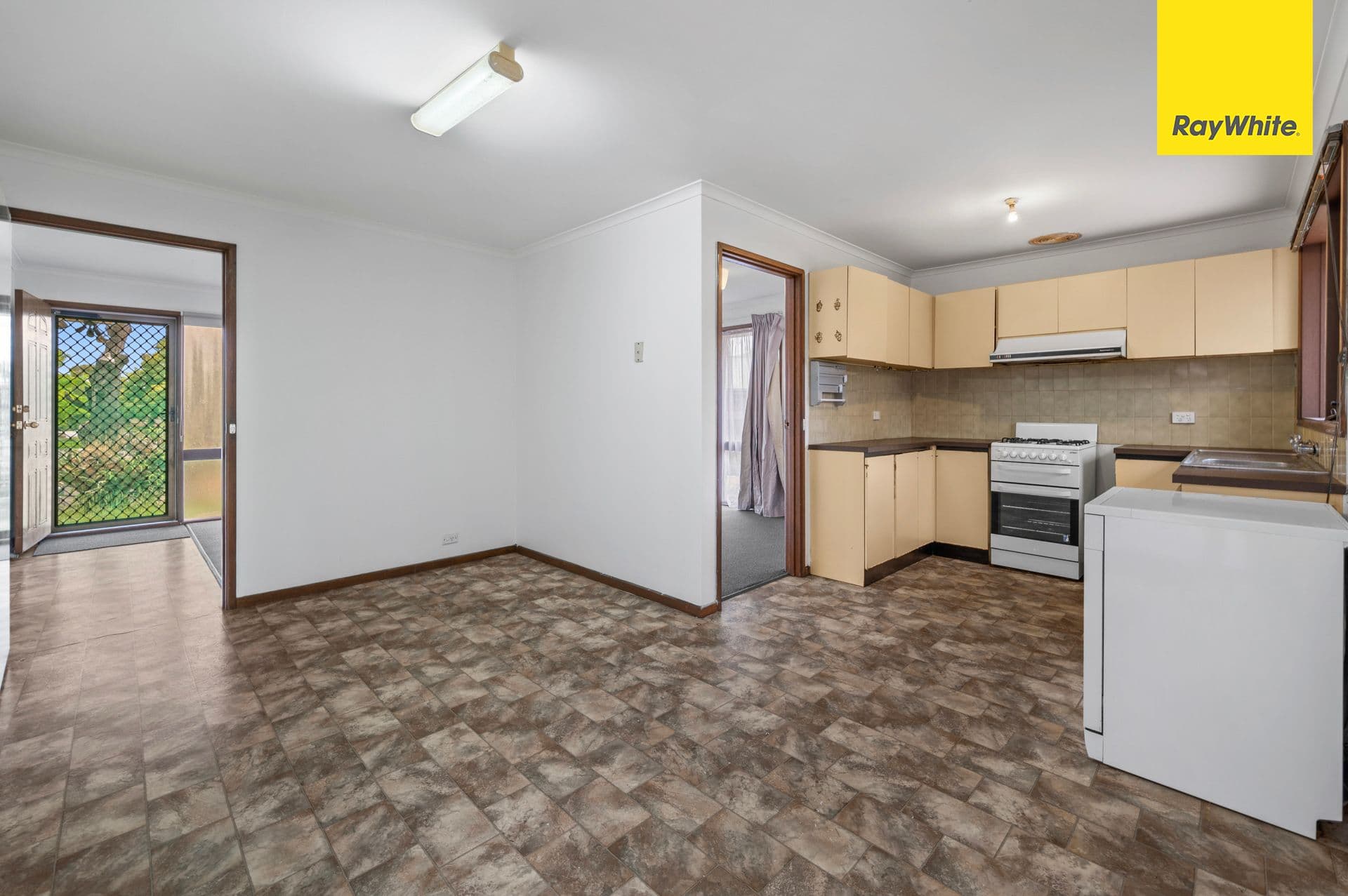6 Kirra Court, Kurunjang VIC 3337, Kurunjang - Thumbnail 5