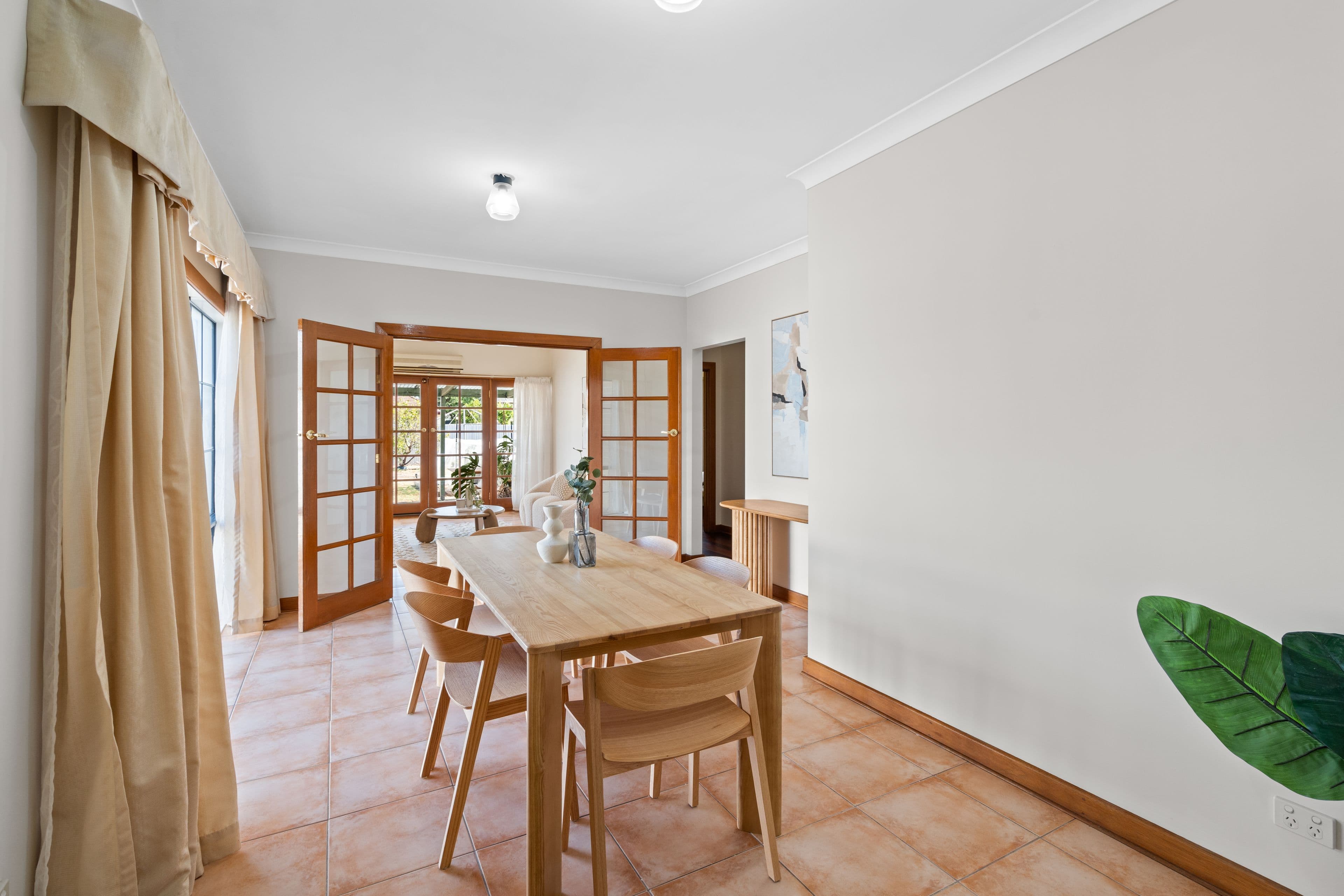 30 COOTAMUNDRA Boulevard, Gobbagombalin, Gobbagombalin - Thumbnail 7