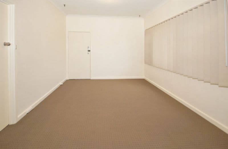 33 Markham Way, BALGA WA 6061, Balga - Thumbnail 6
