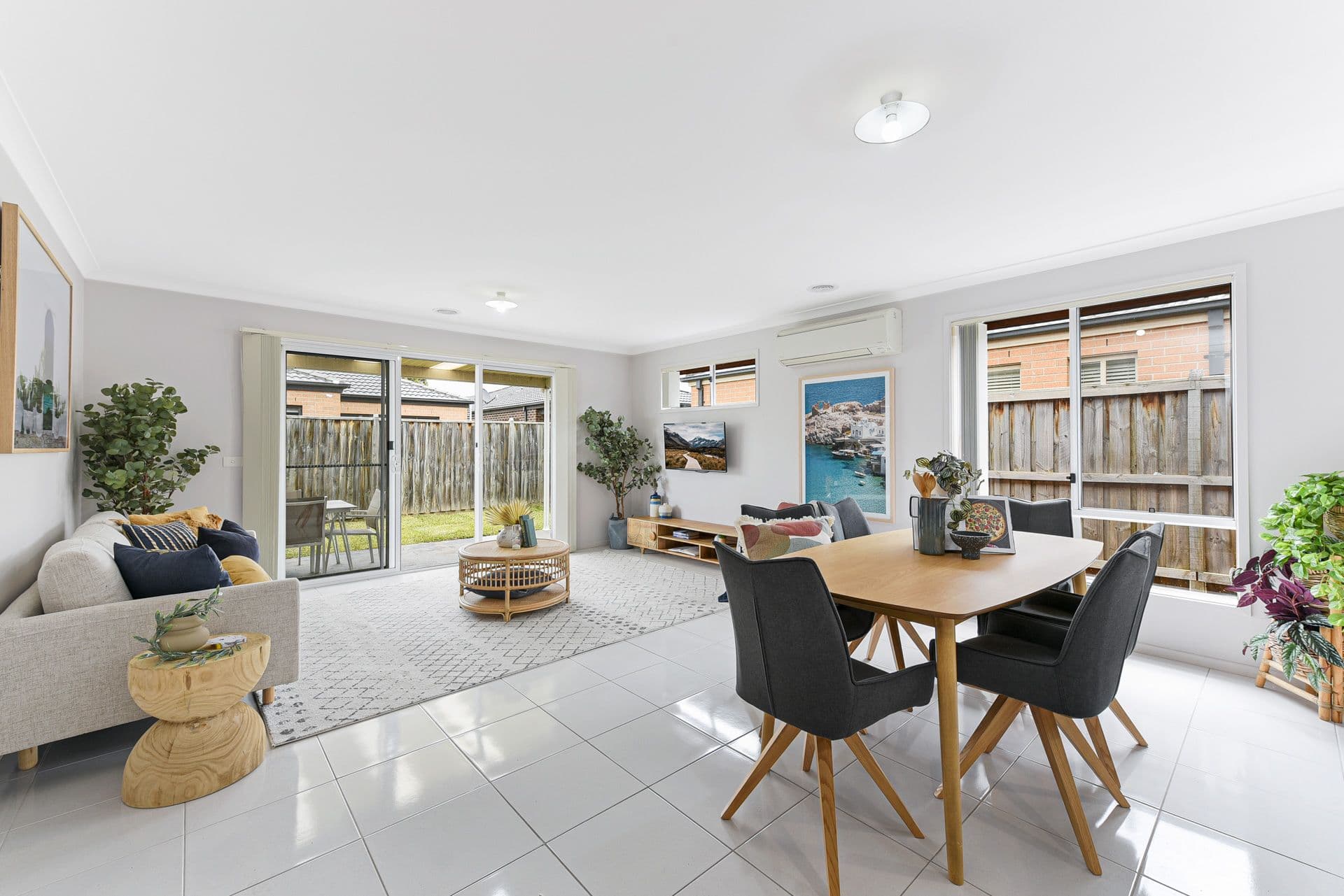 7 Lilydale Avenue, Clyde North VIC 3978, Clyde North - Thumbnail 4