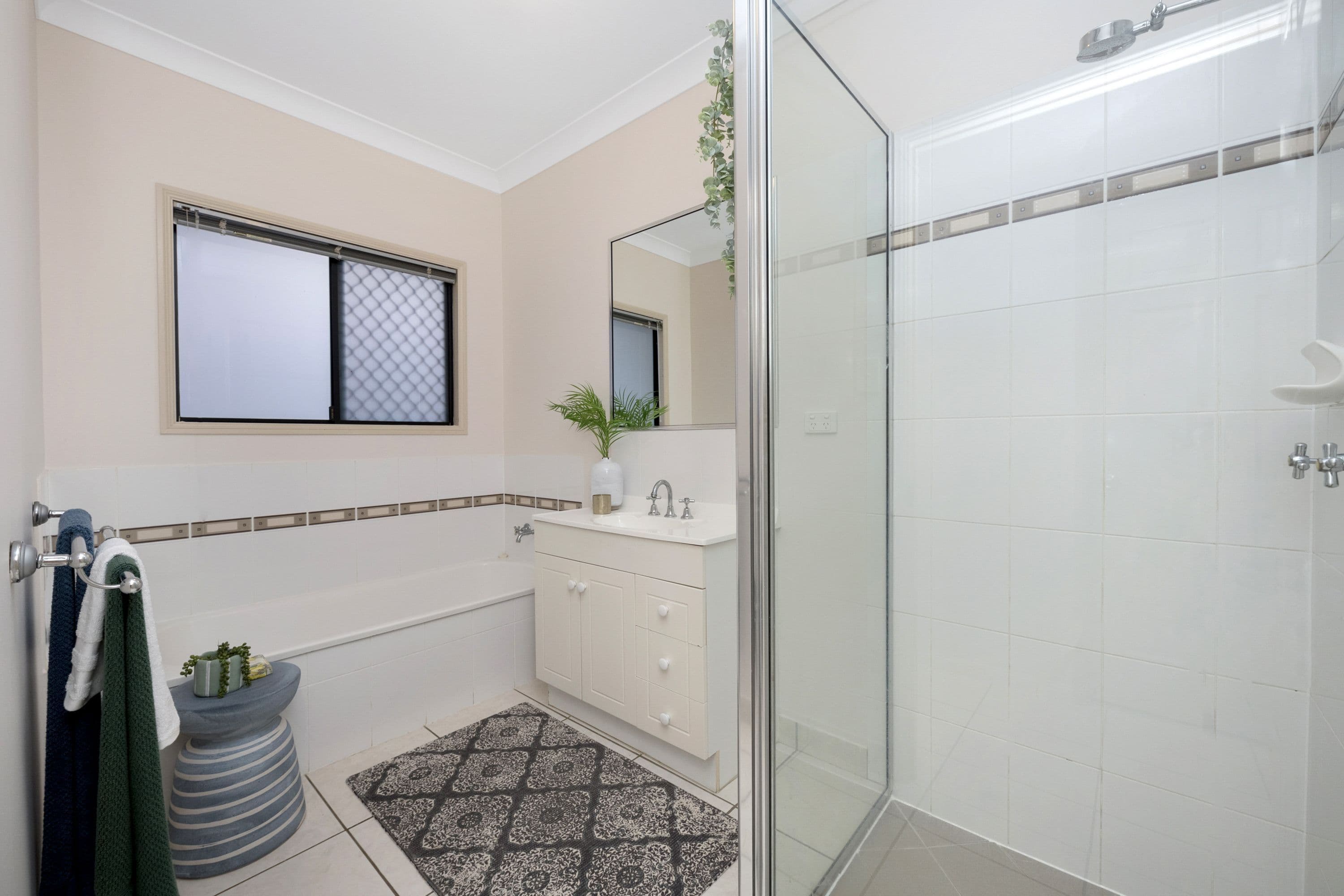 22 Palomar Court, Mount Louisa QLD 4814, Mount Louisa - Thumbnail 6