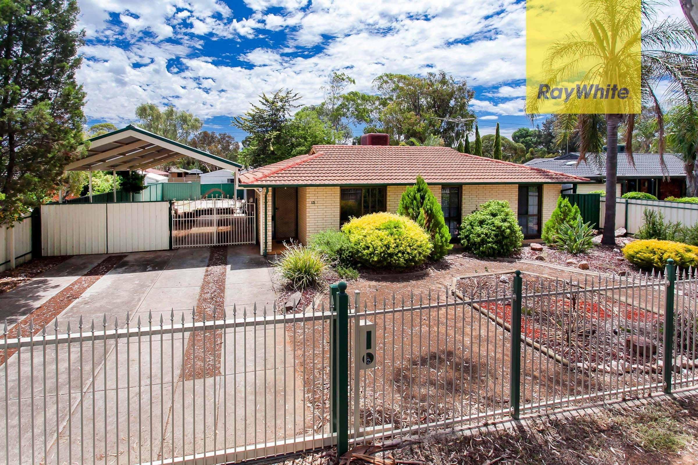 13 Townsend Avenue, Parafield Gardens SA 5107, Parafield Gardens - Thumbnail 2