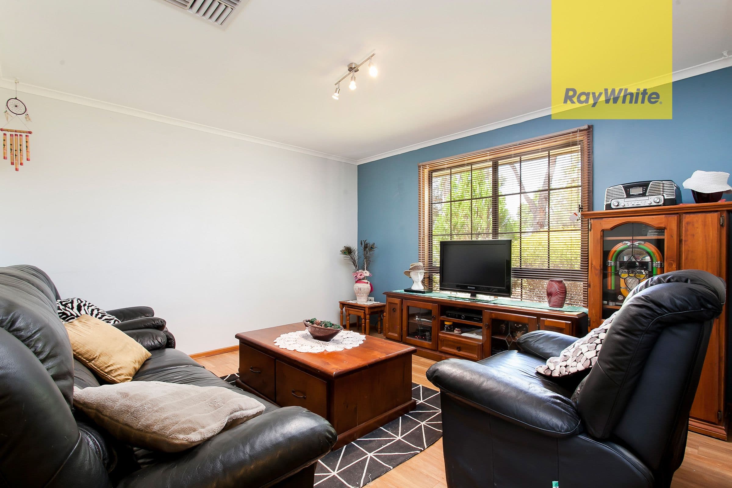 13 Townsend Avenue, Parafield Gardens SA 5107, Parafield Gardens - Thumbnail 3