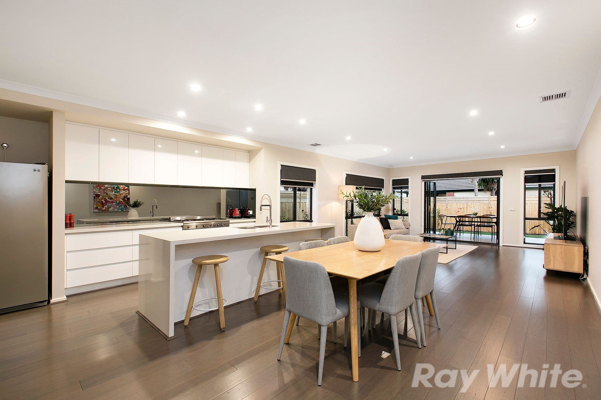 6B Tenham Grove, Cheltenham VIC 3192, Cheltenham - Thumbnail 4