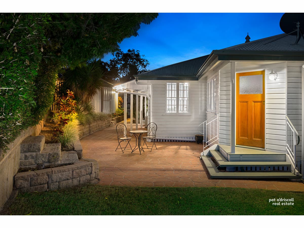 51 Glencoe Street, THE RANGE QLD, The Range - Thumbnail 3