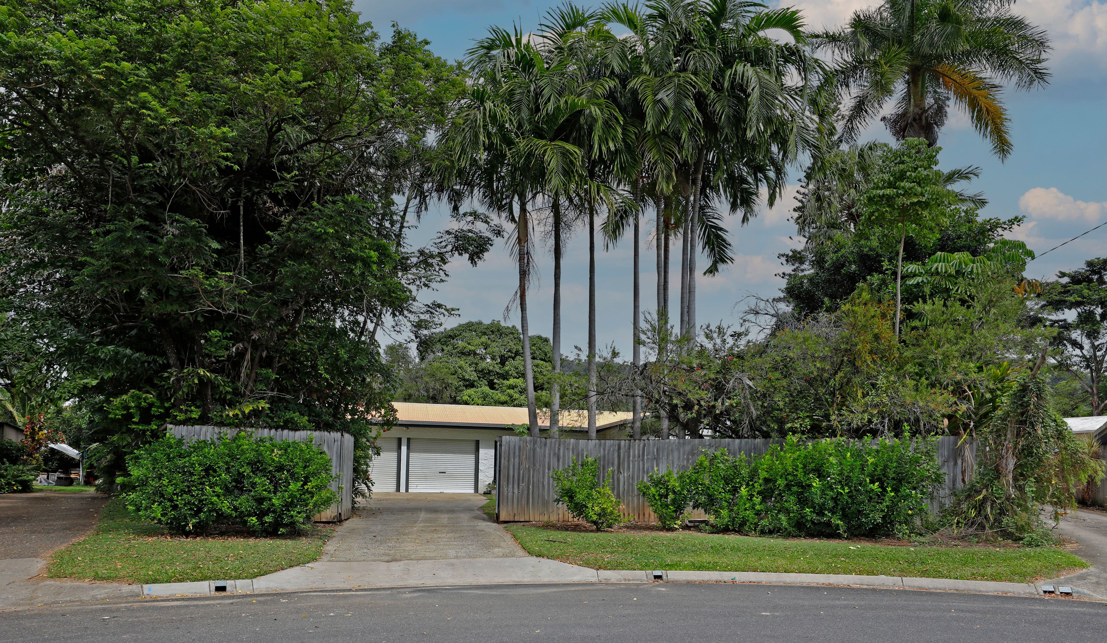 9 Morobe Close, Trinity Beach QLD 4879, Trinity Beach - Thumbnail 2