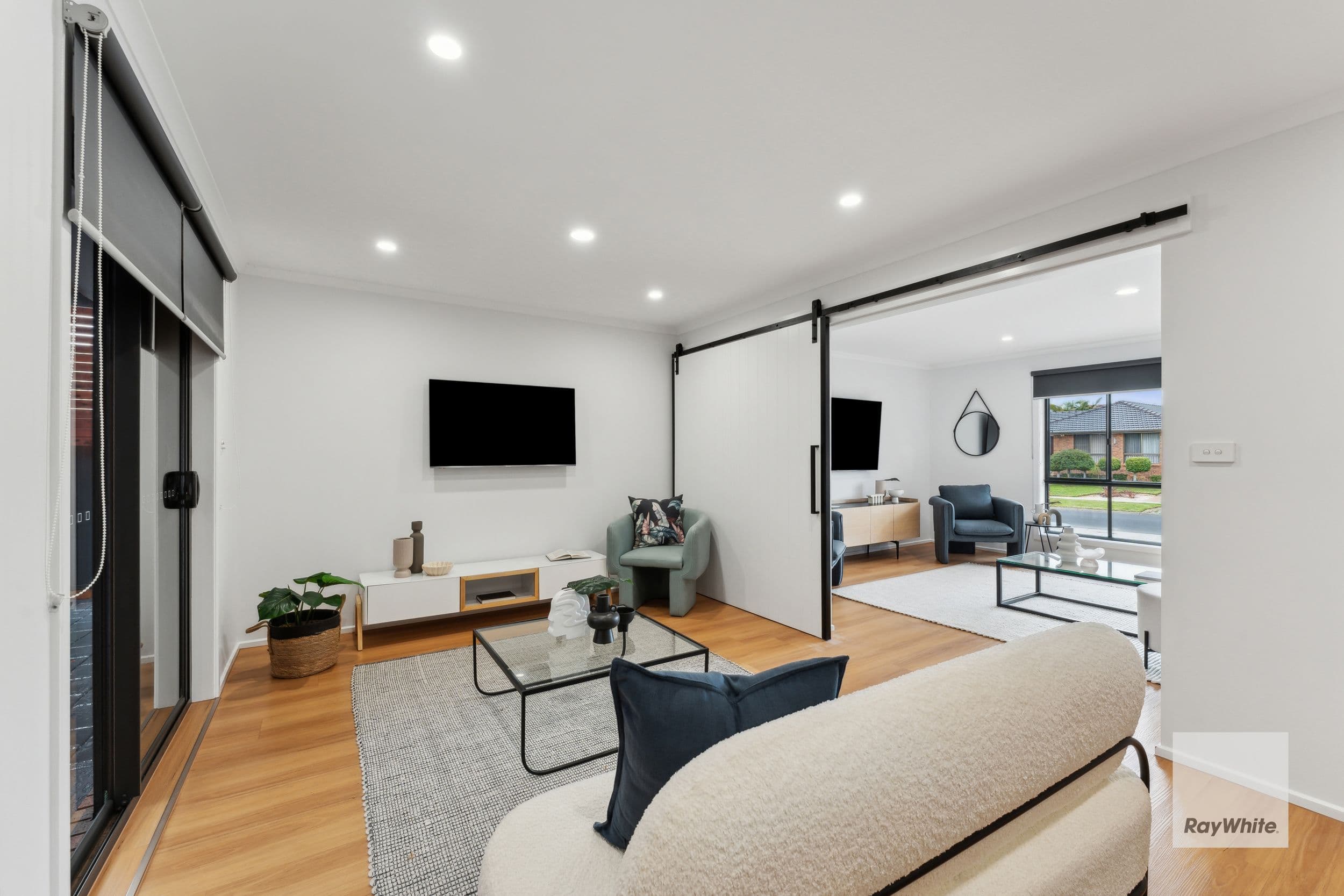 17 Australia Drive, Taylors Lakes VIC 3038, Taylors Lakes - Thumbnail 3