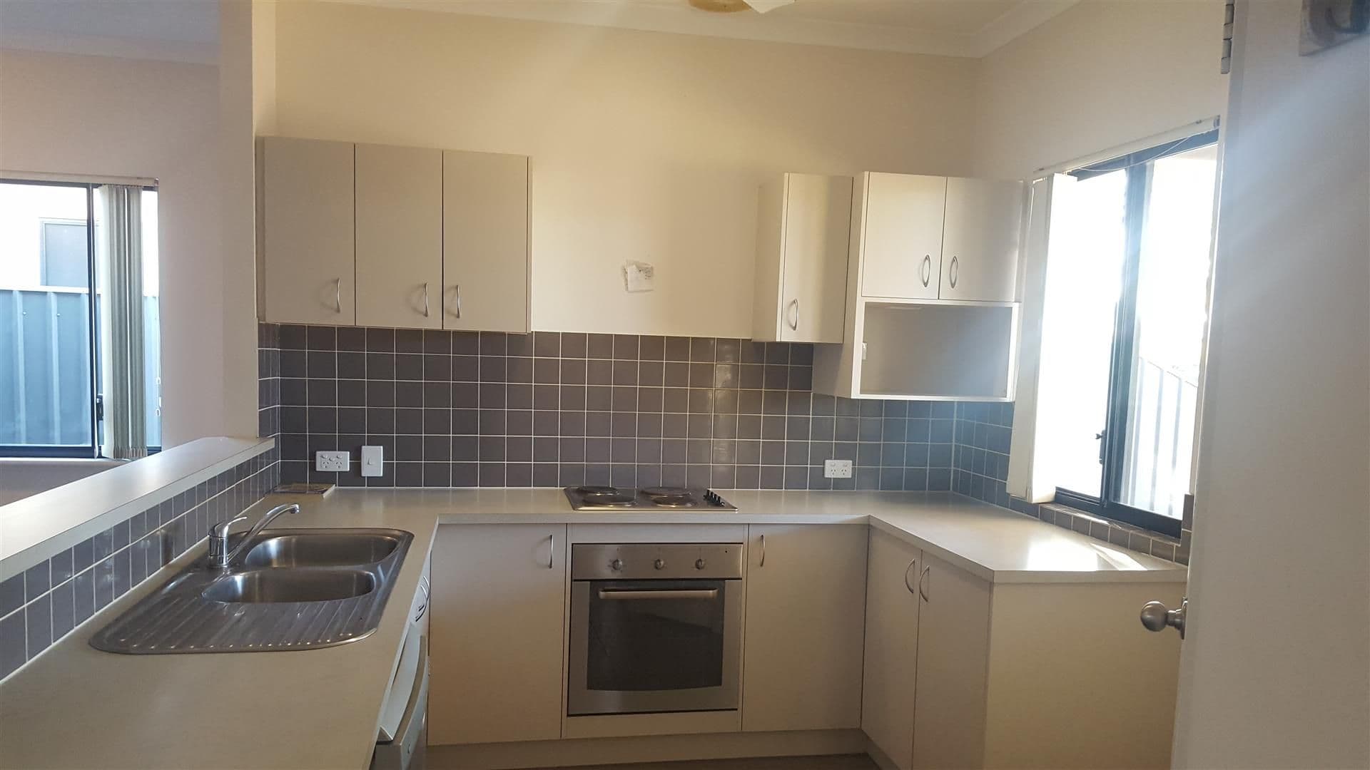 5 Walker Close, Millars Well WA 6714, Millars Well - Thumbnail 3