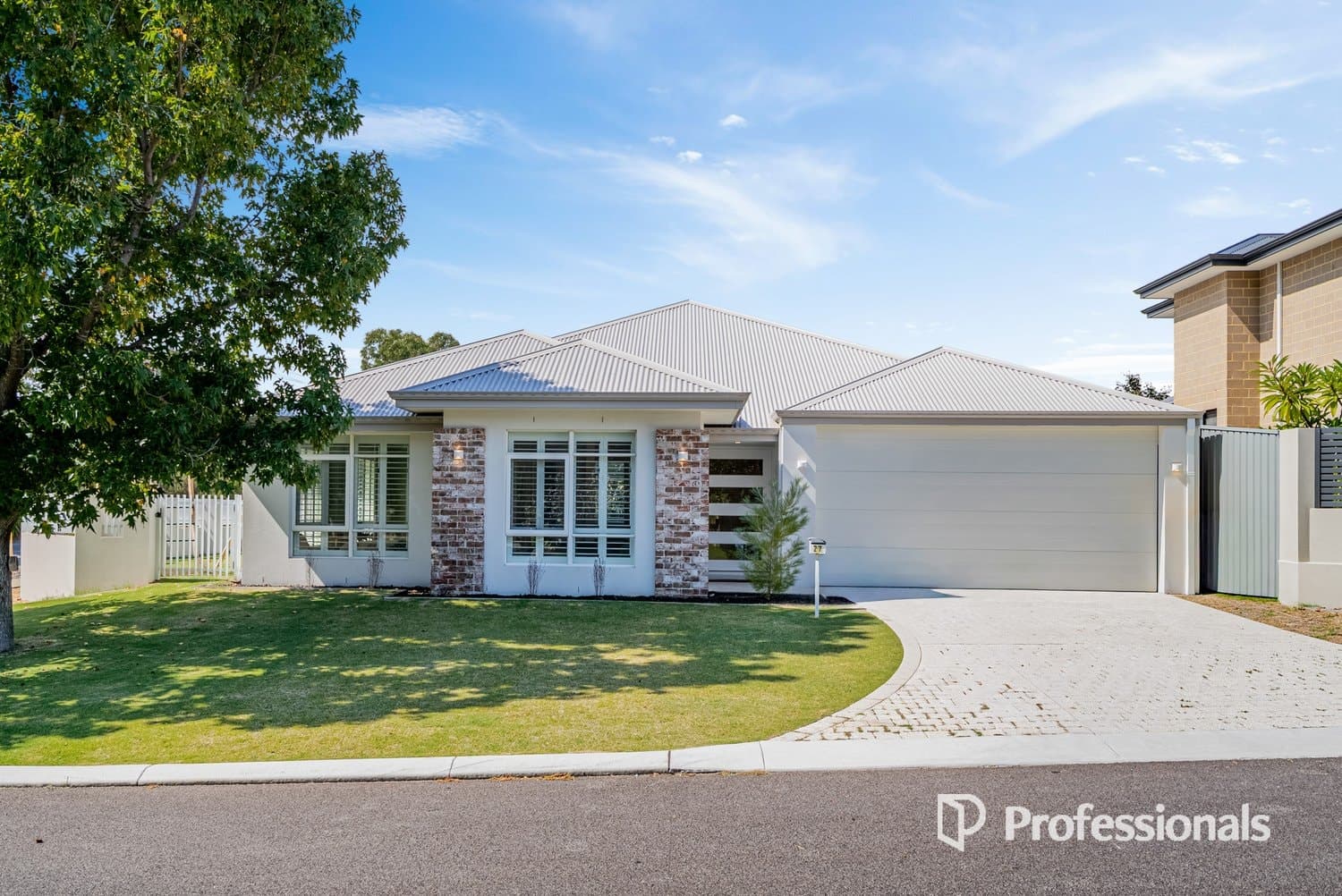 27 Twickenham Drive, Kingsley WA 6026, Kingsley - Image 1