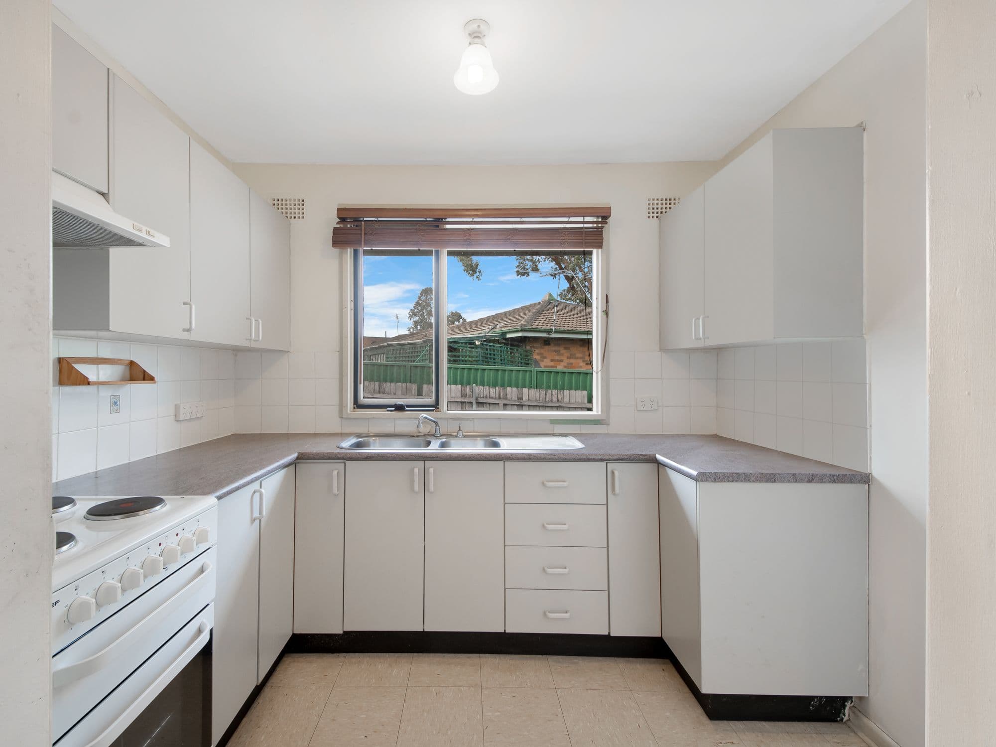 11 Rowley Place, Airds NSW 2560, Airds - Thumbnail 3