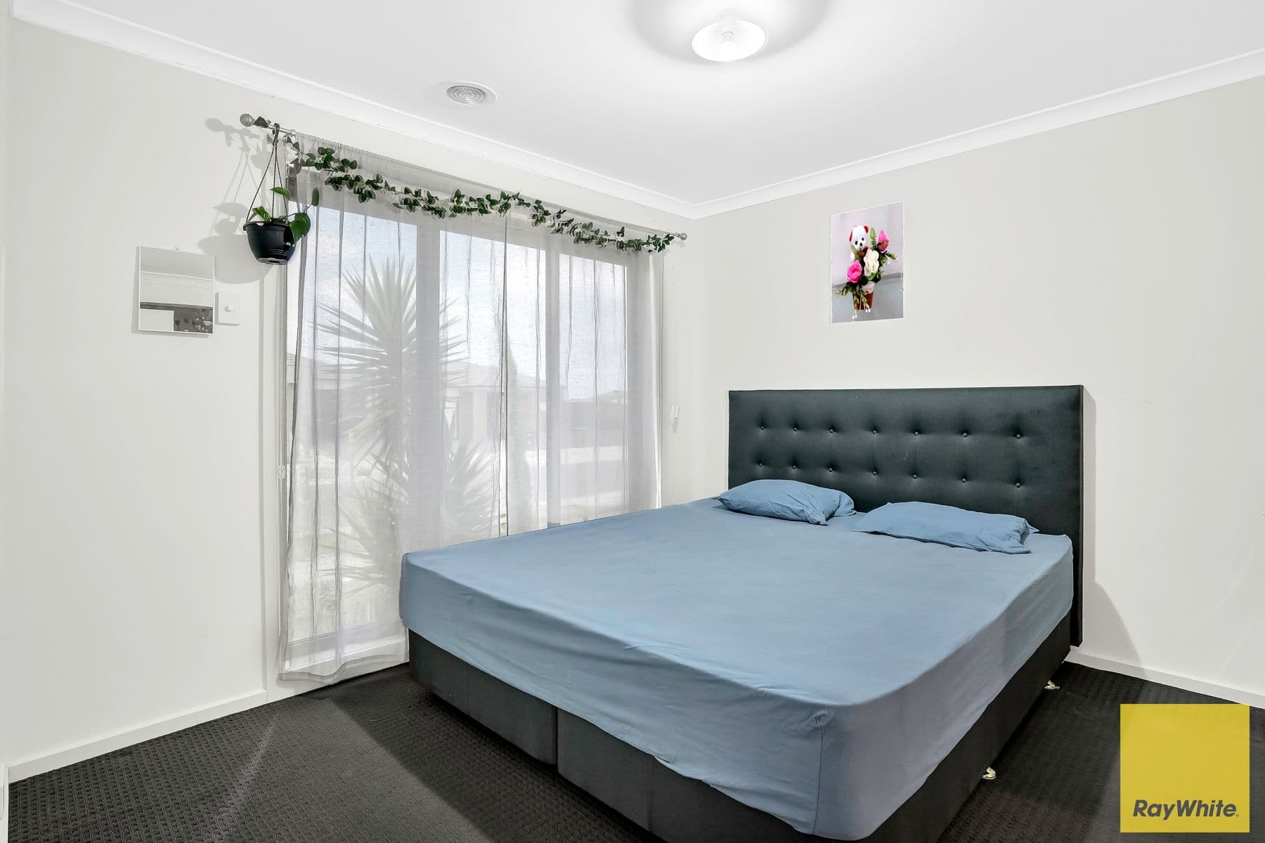 5 Yellowstone Road, Tarneit VIC 3029, Tarneit - Thumbnail 2