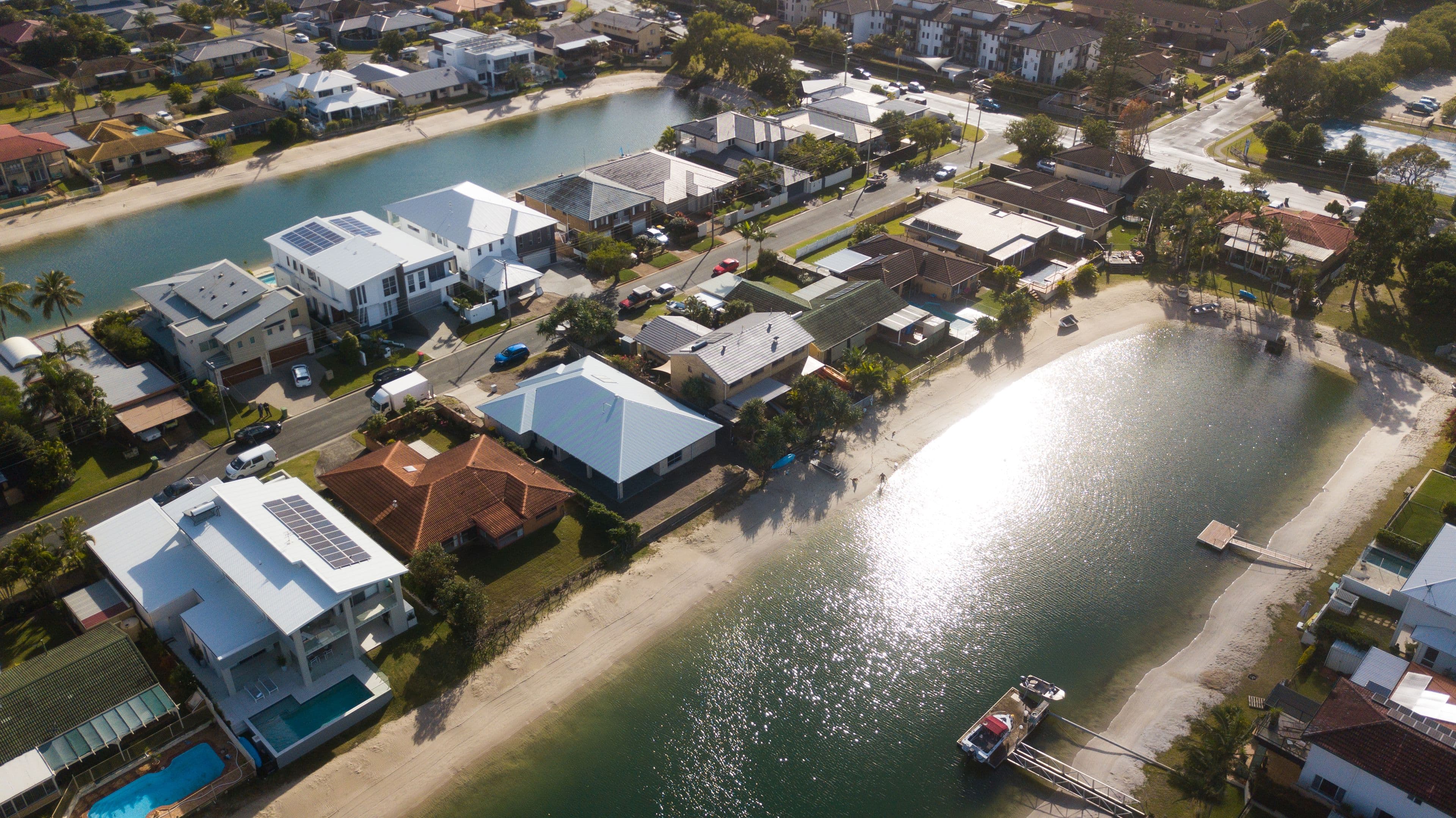 16 Marlin Court, Palm Beach QLD 4221, Palm Beach - Thumbnail 3