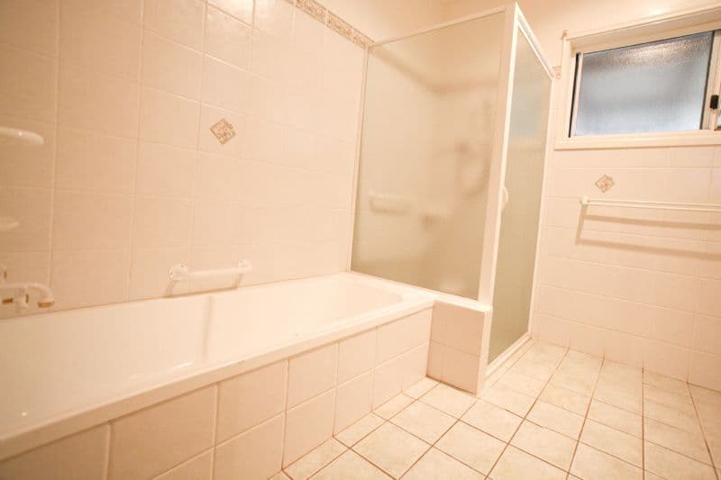 57 Langley Crescent, GRIFFITH NSW 2680, Griffith - Thumbnail 4
