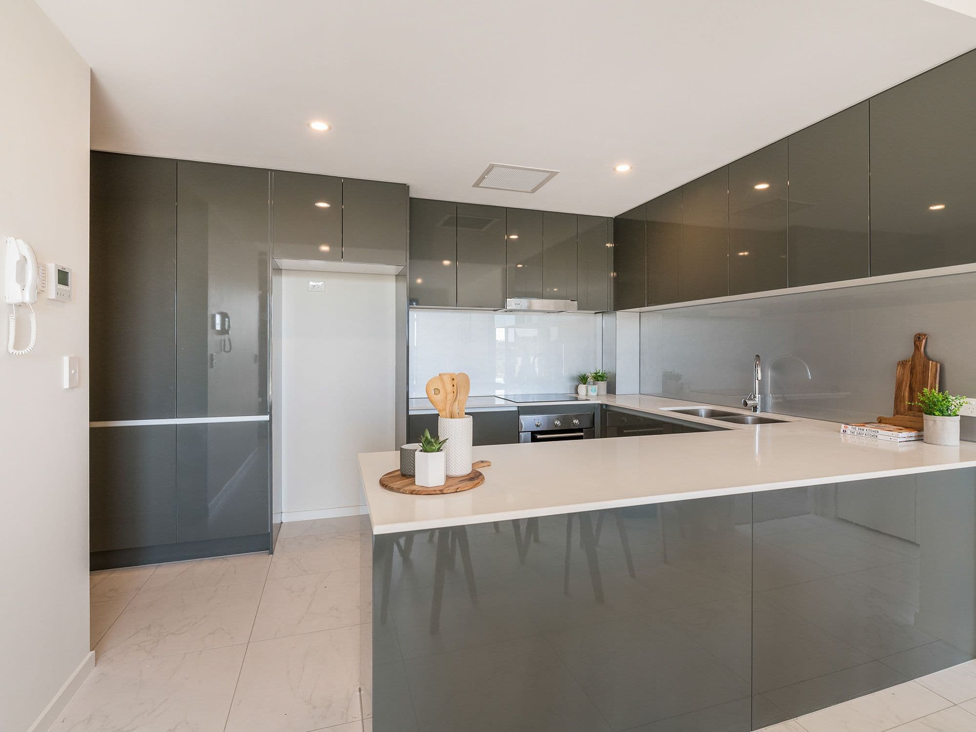 Unit 25 902 Logan Road, Holland Park West QLD 4121, Holland Park - Thumbnail 6