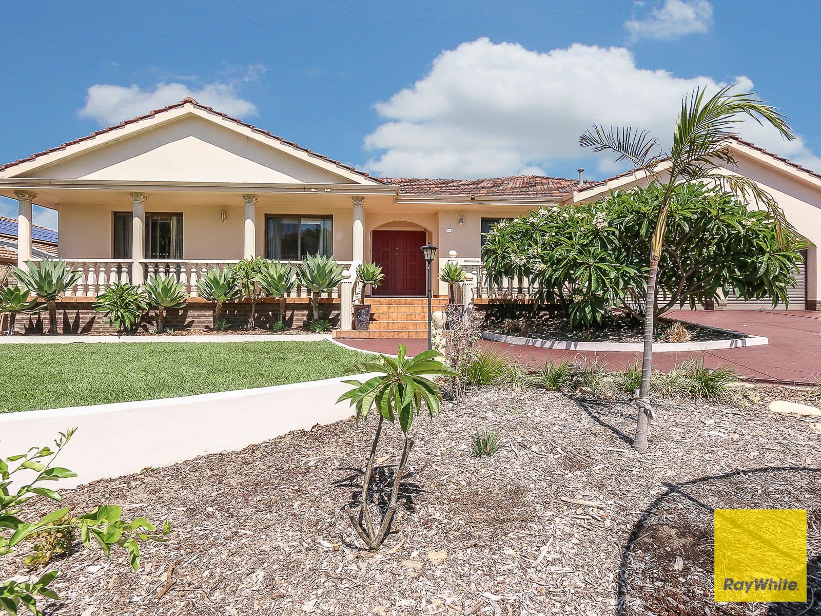 24 Hadley Gardens, Kardinya WA 6163, Kardinya - Thumbnail 2