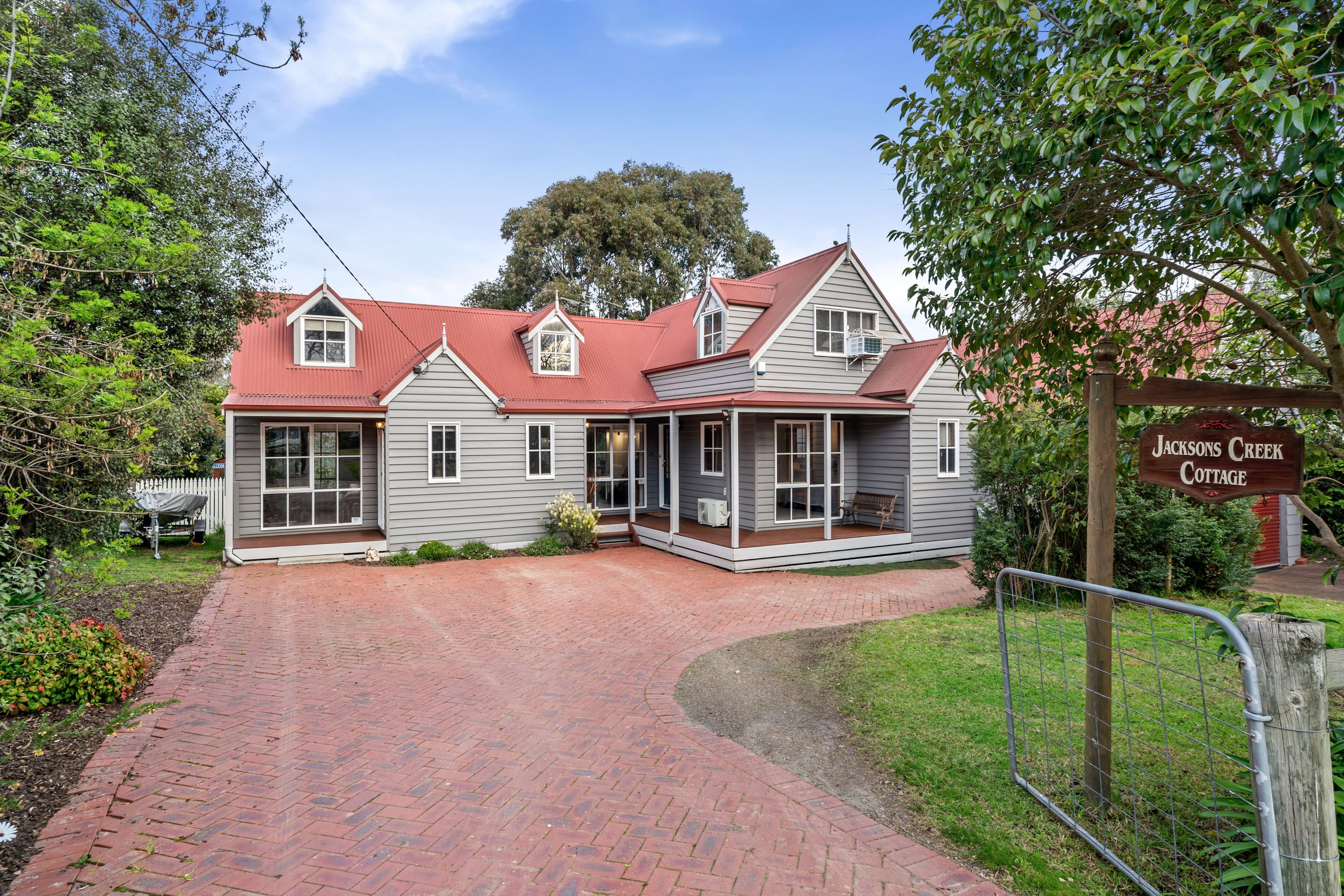 29 Powlett Street, Sunbury VIC 3429, Sunbury - Image 1