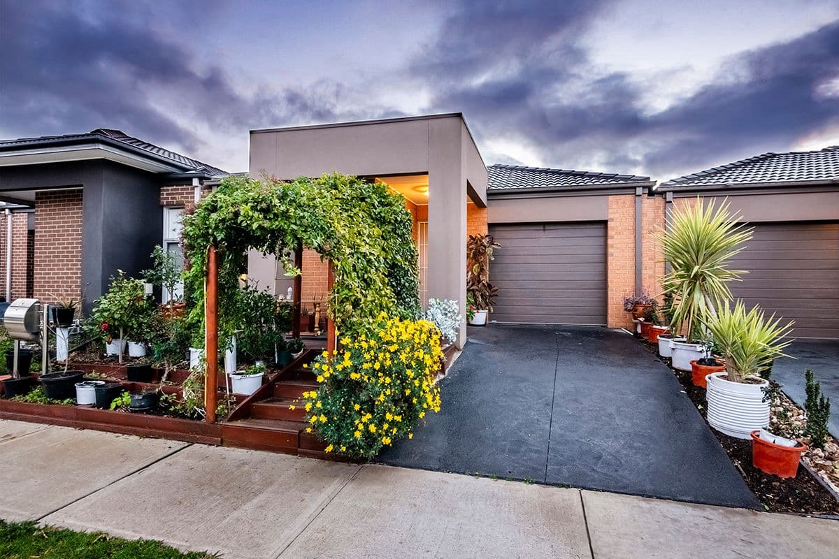 14 Pleven Rise, Clyde North VIC 3978, Clyde North - Image 1