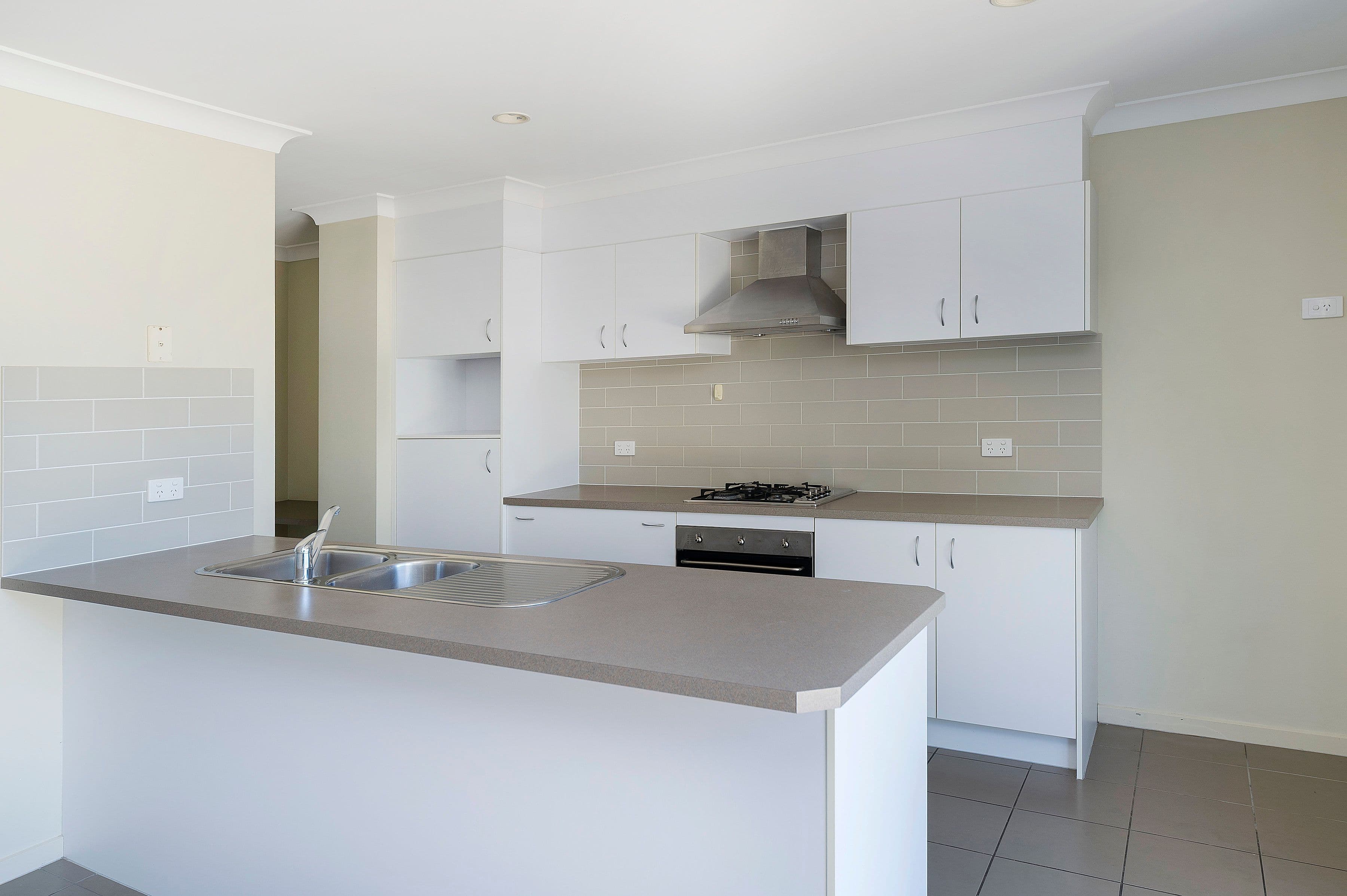 13 Bailer Street, Coomera QLD 4209, Coomera - Thumbnail 2