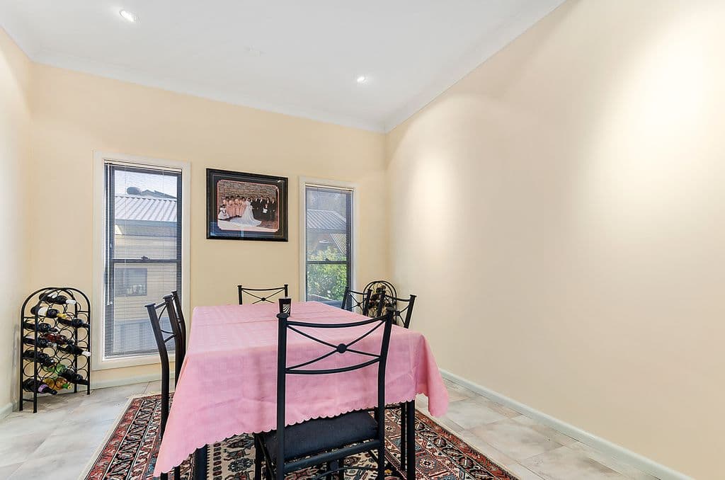 312 Northcliffe Drive, Lake Heights NSW 2502, Lake Heights - Thumbnail 5