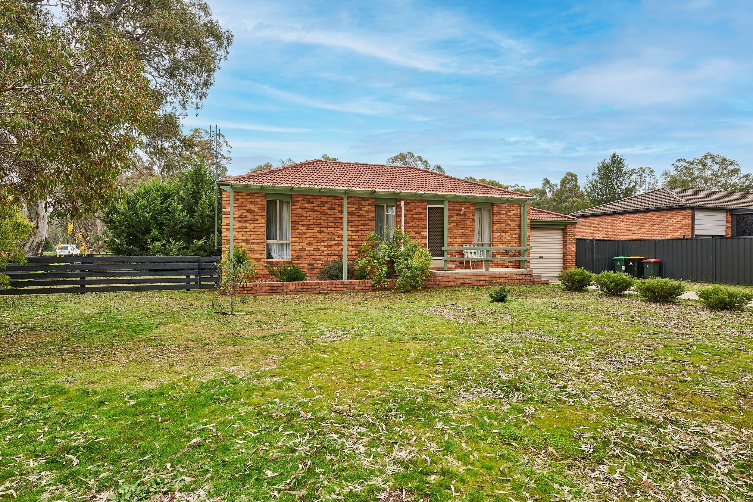 44 Shakespere Street, Heathcote VIC 3523, Heathcote - Image 1
