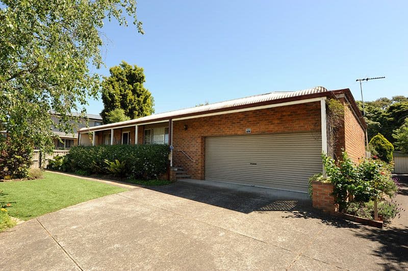 17 Girdwood Road, BORONIA VIC 3155, Boronia - Image 1