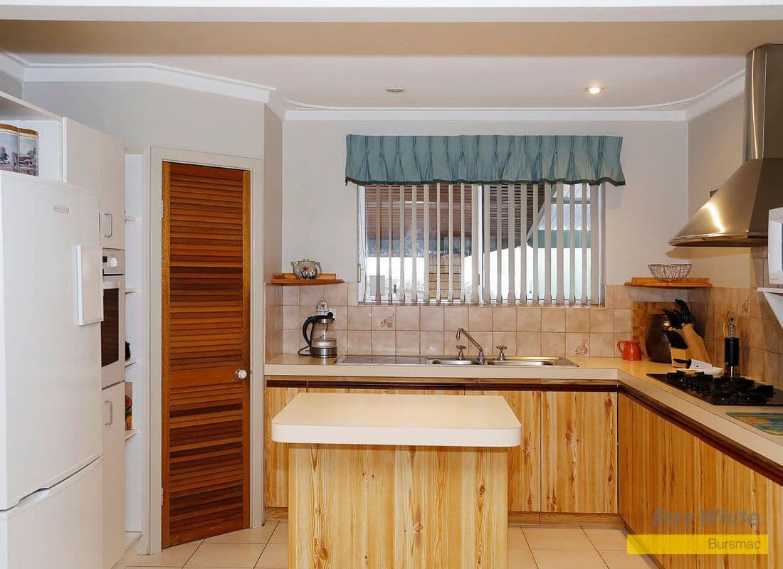 5 Lampard Street, HAMERSLEY WA 6022, Hamersley - Thumbnail 2