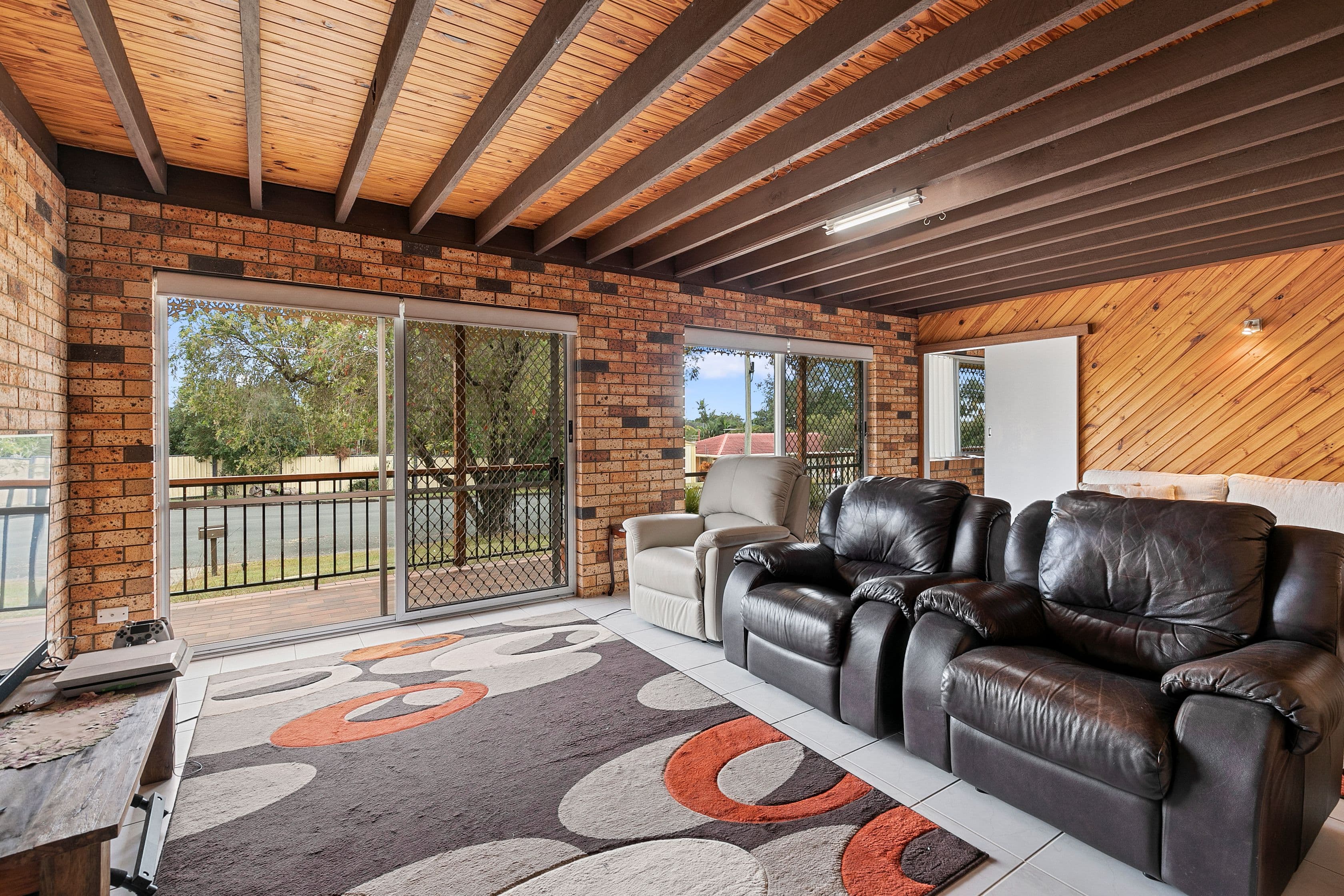13 Kennedy Drive, Capalaba QLD 4157, Capalaba - Thumbnail 8