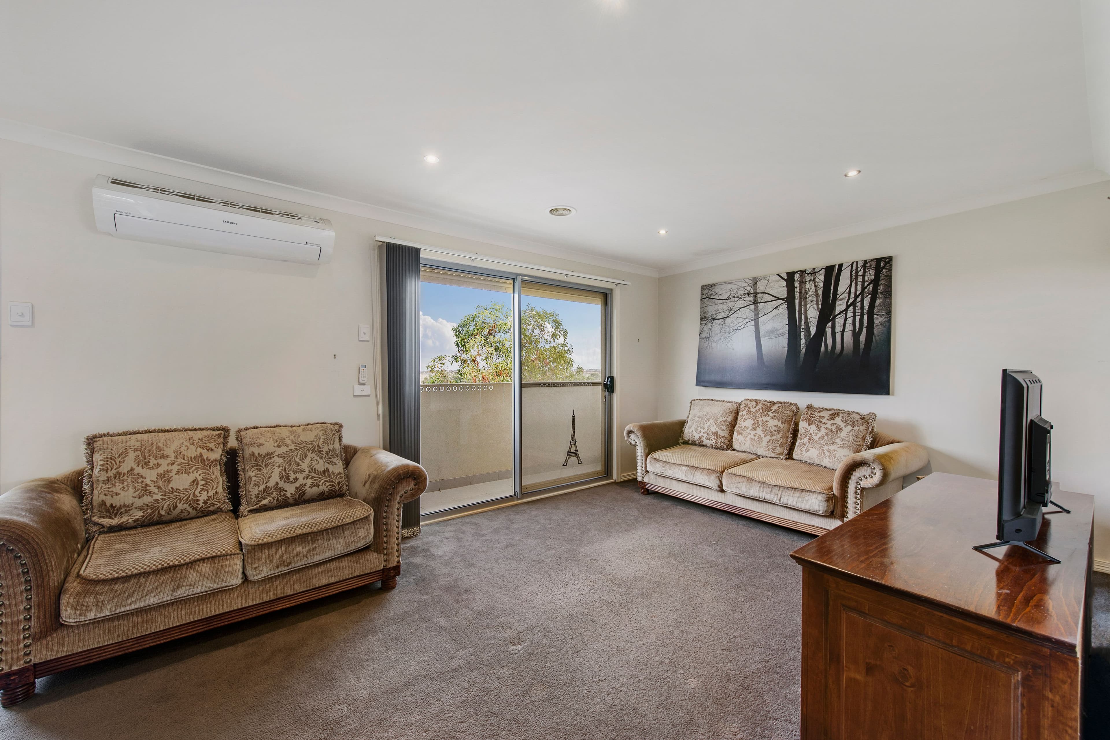 54 Cunningham Chase, Burnside Heights VIC 3023, Burnside Heights - Thumbnail 4