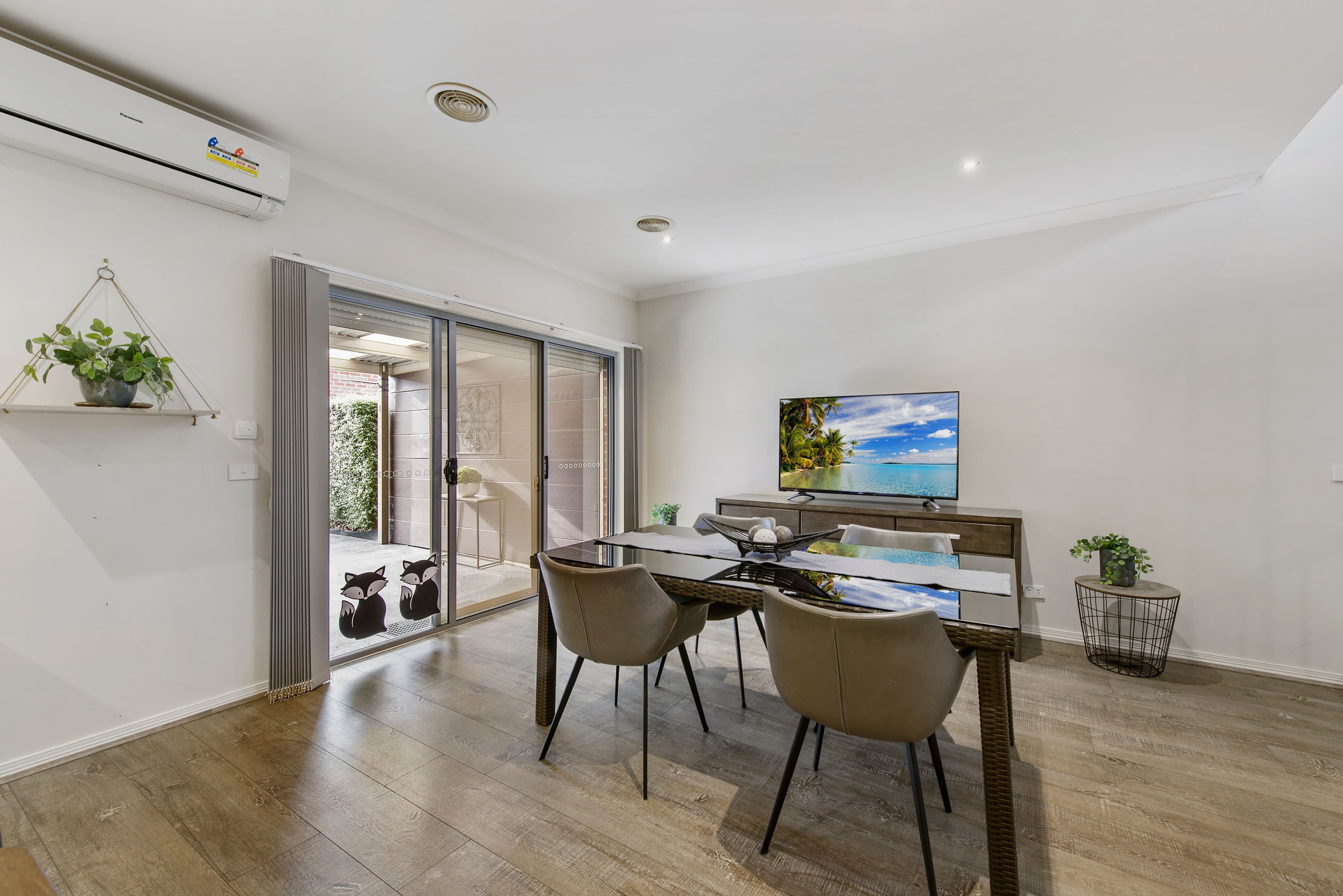 54 Cunningham Chase, Burnside Heights VIC 3023, Burnside Heights - Thumbnail 6