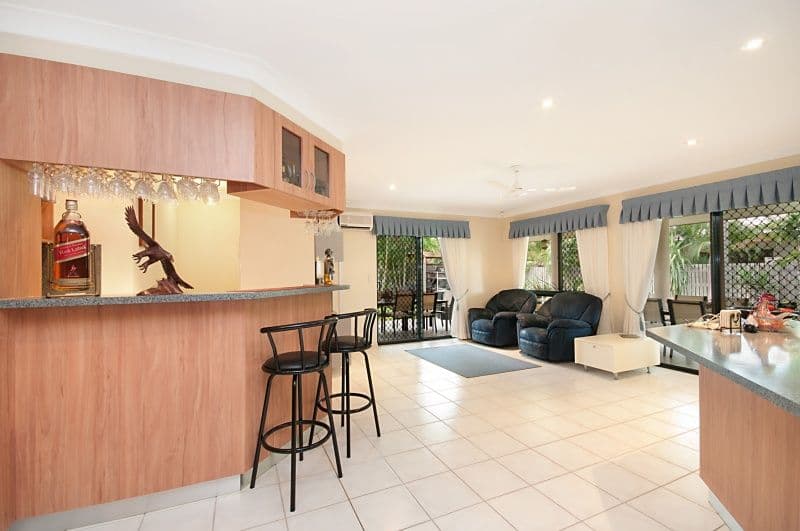 99 Greenwood Drive, KIRWAN QLD 4817, Kirwan - Thumbnail 2