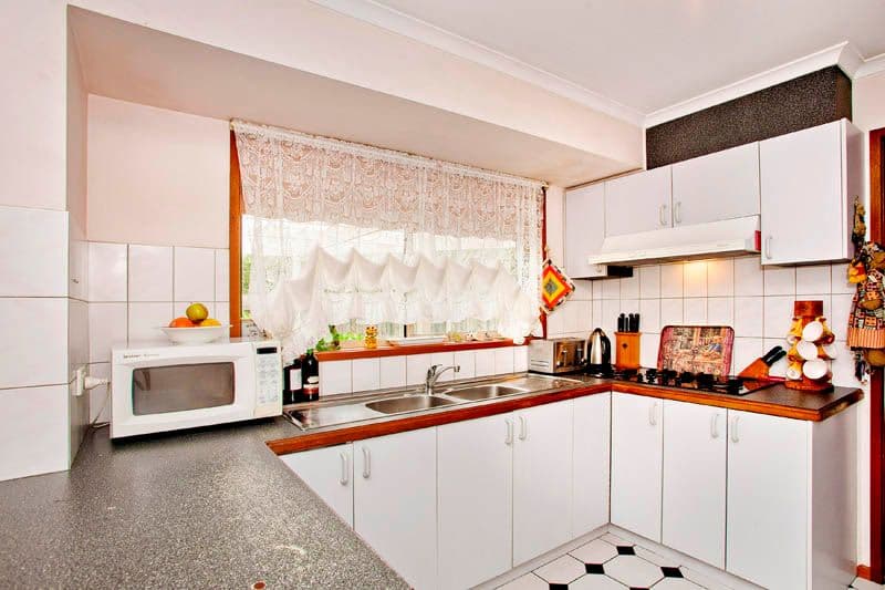 22 Raymond Court, ST ALBANS PARK VIC 3219, St Albans Park - Thumbnail 2