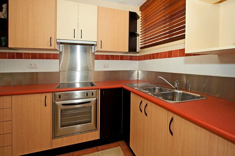 20 Mary Avenue, BROADBEACH QLD 4218, Broadbeach - Thumbnail 7