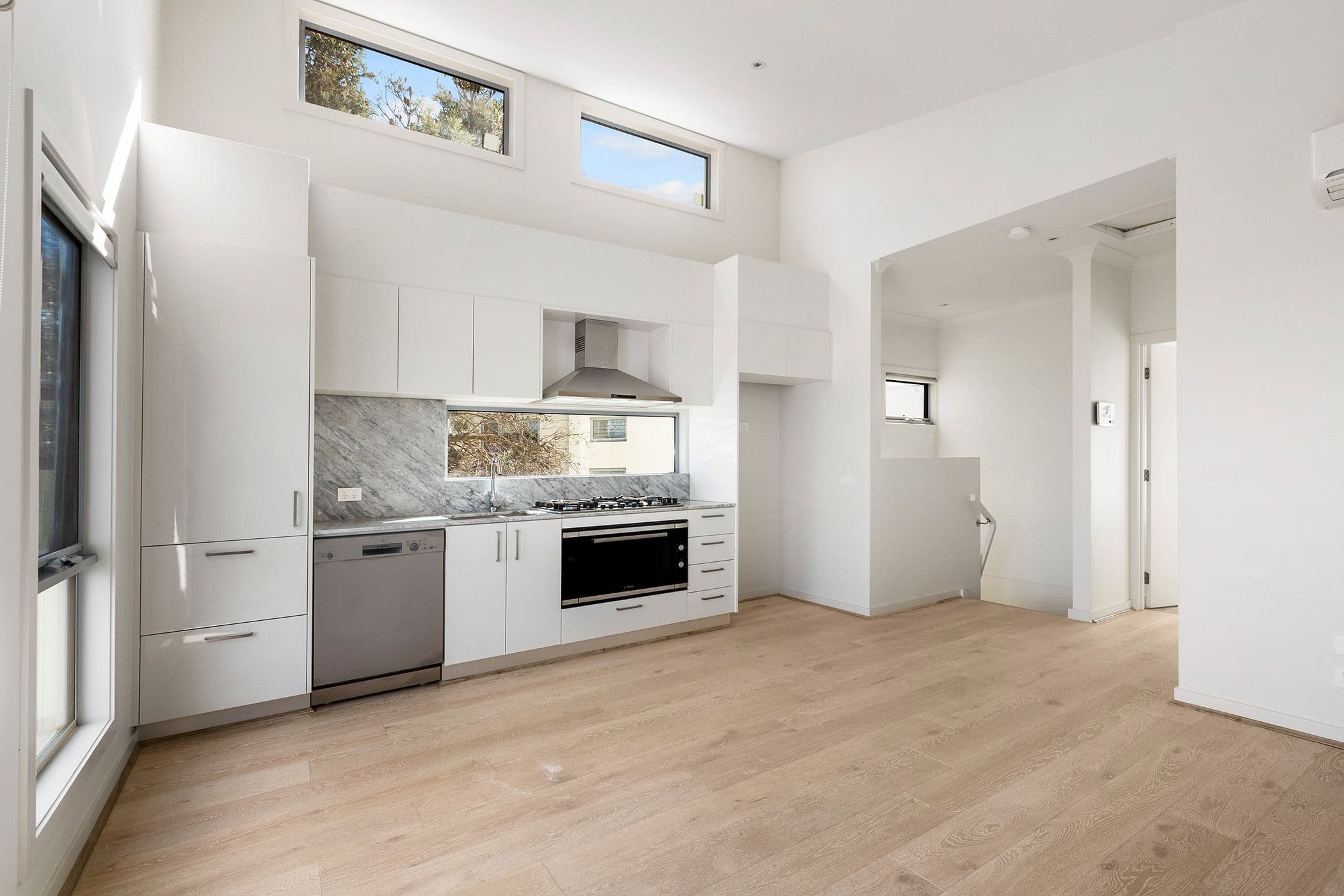 183 Beach Road, Mordialloc VIC 3195, Mordialloc - Thumbnail 3