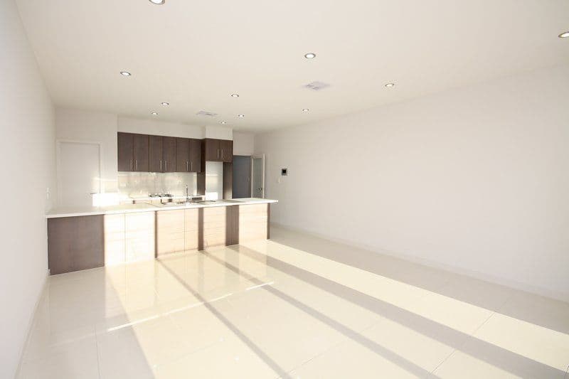 7 Morphett Place, MAWSON LAKES SA 5095, Mawson Lakes - Thumbnail 4