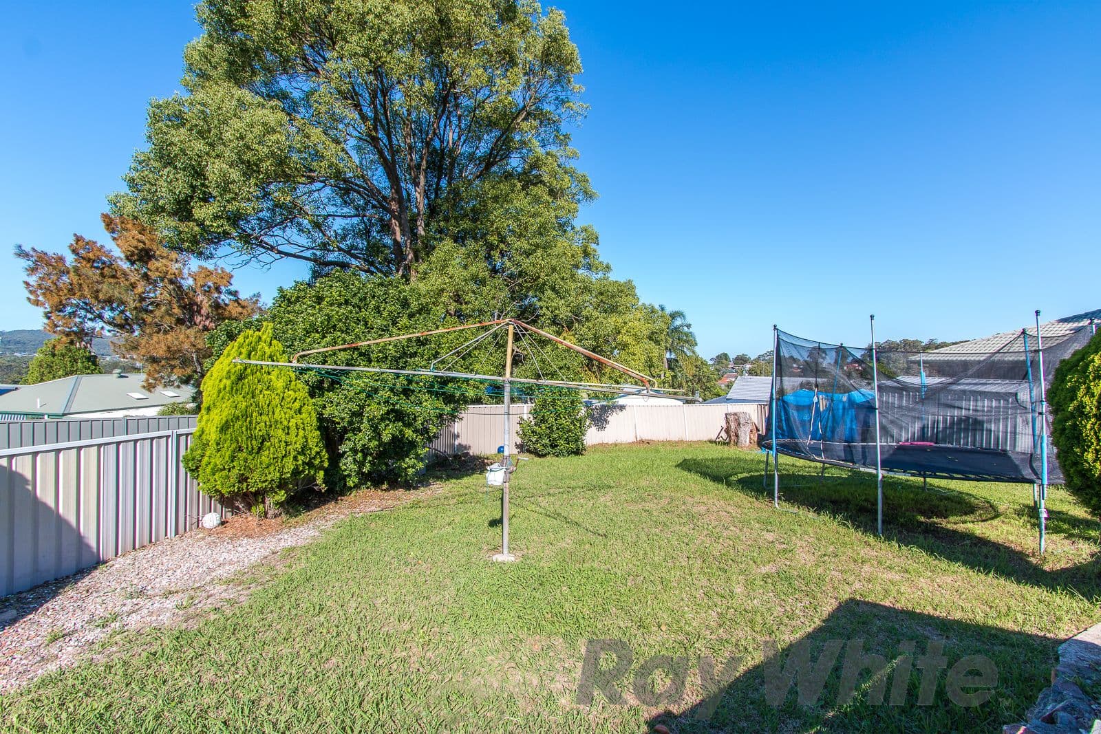 6 Canning Close, Tingira Heights - Thumbnail 2