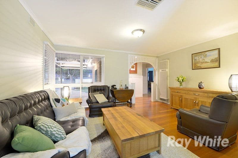 8 Glenfern Road, Ferntree Gully VIC 3156, Ferntree Gully - Thumbnail 2