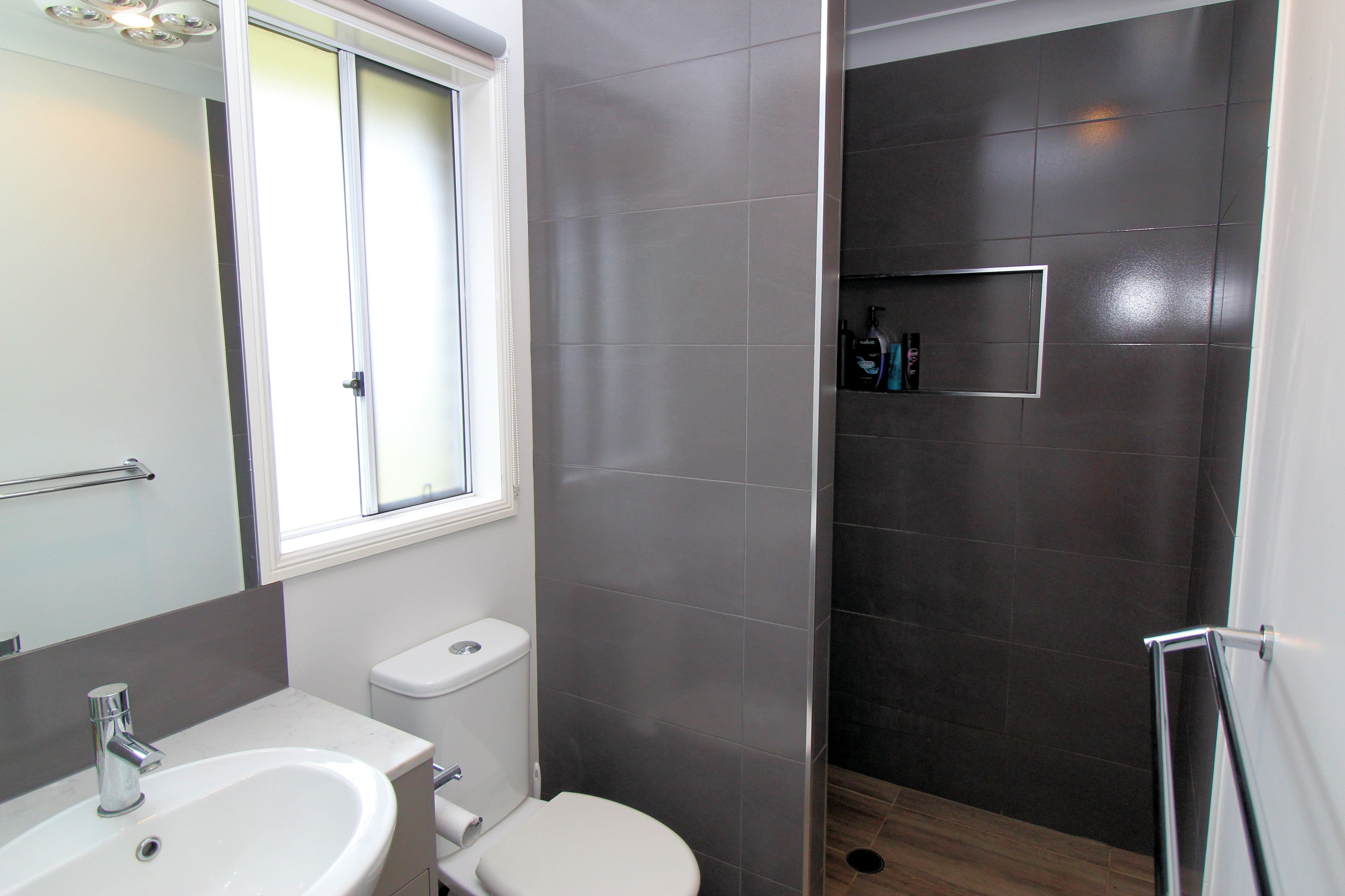 21 Vicky Avenue, Crows Nest QLD 4355, Crows Nest - Thumbnail 6