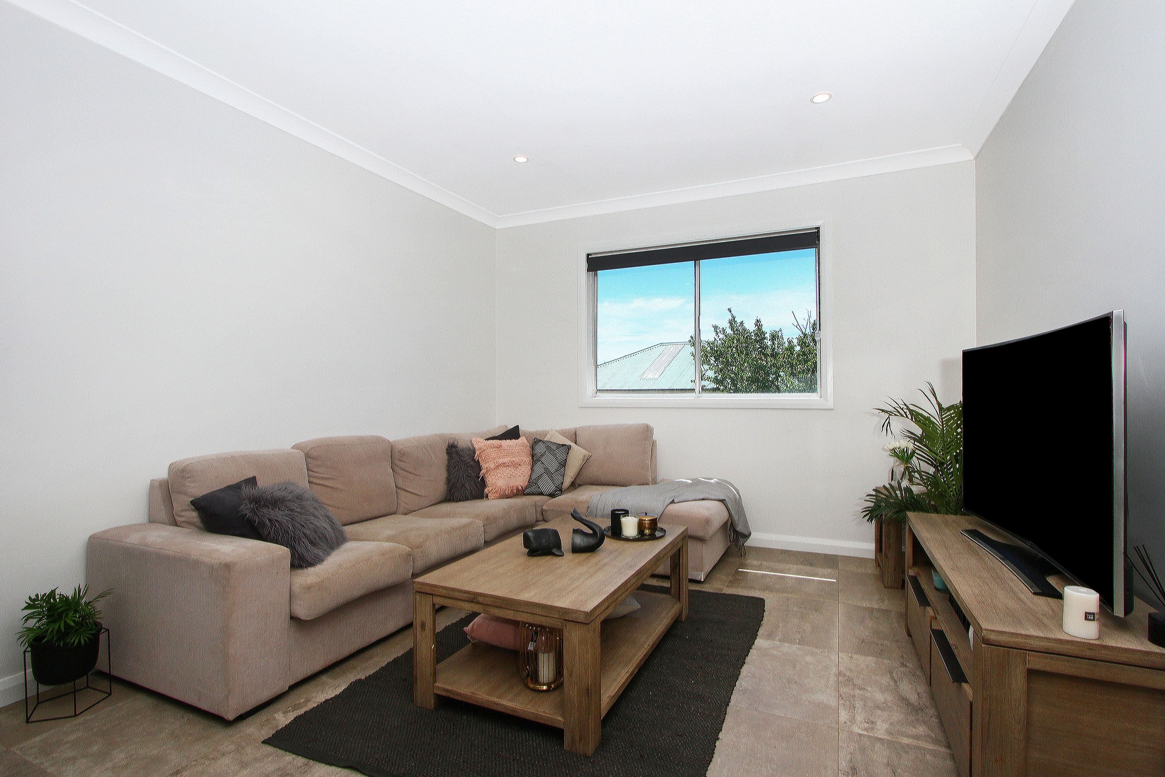 6 Redbank Close, Happy Valley - Thumbnail 5