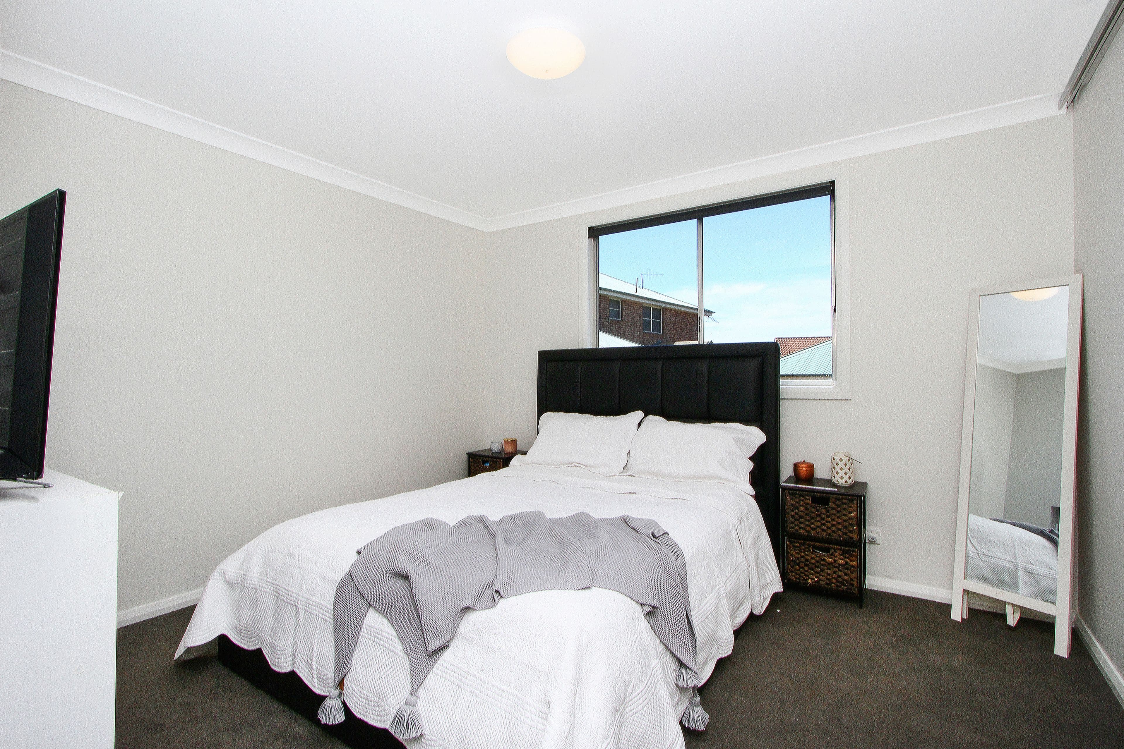 6 Redbank Close, Happy Valley - Thumbnail 8