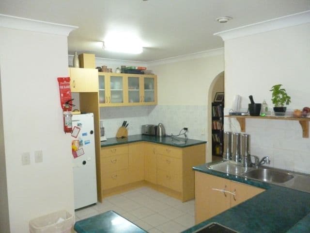 61 Mattocks Road, BURLEIGH WATERS QLD 4220, Burleigh Waters - Thumbnail 6