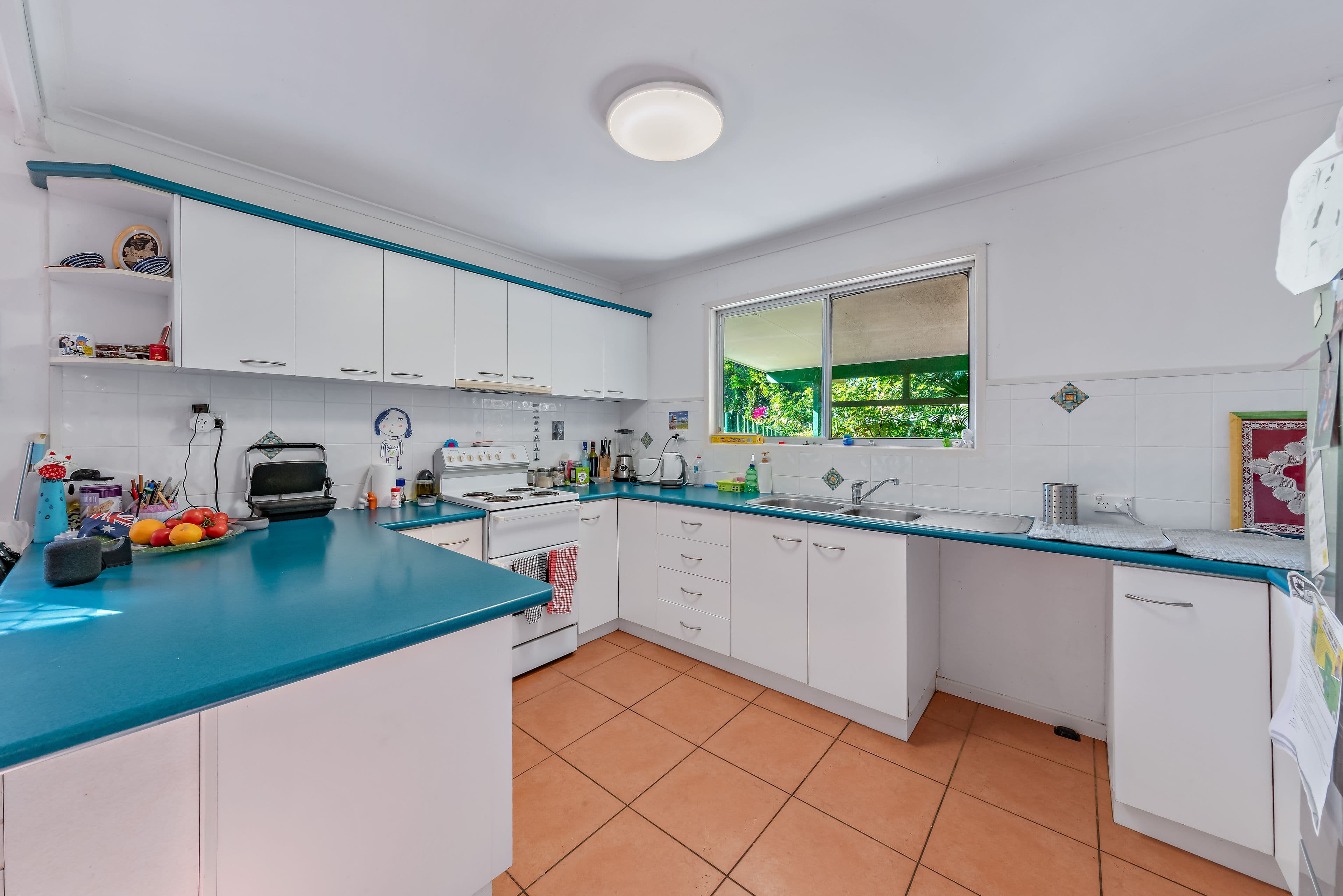 17 Manooka Drive, Cannonvale QLD 4802, Cannonvale - Thumbnail 2