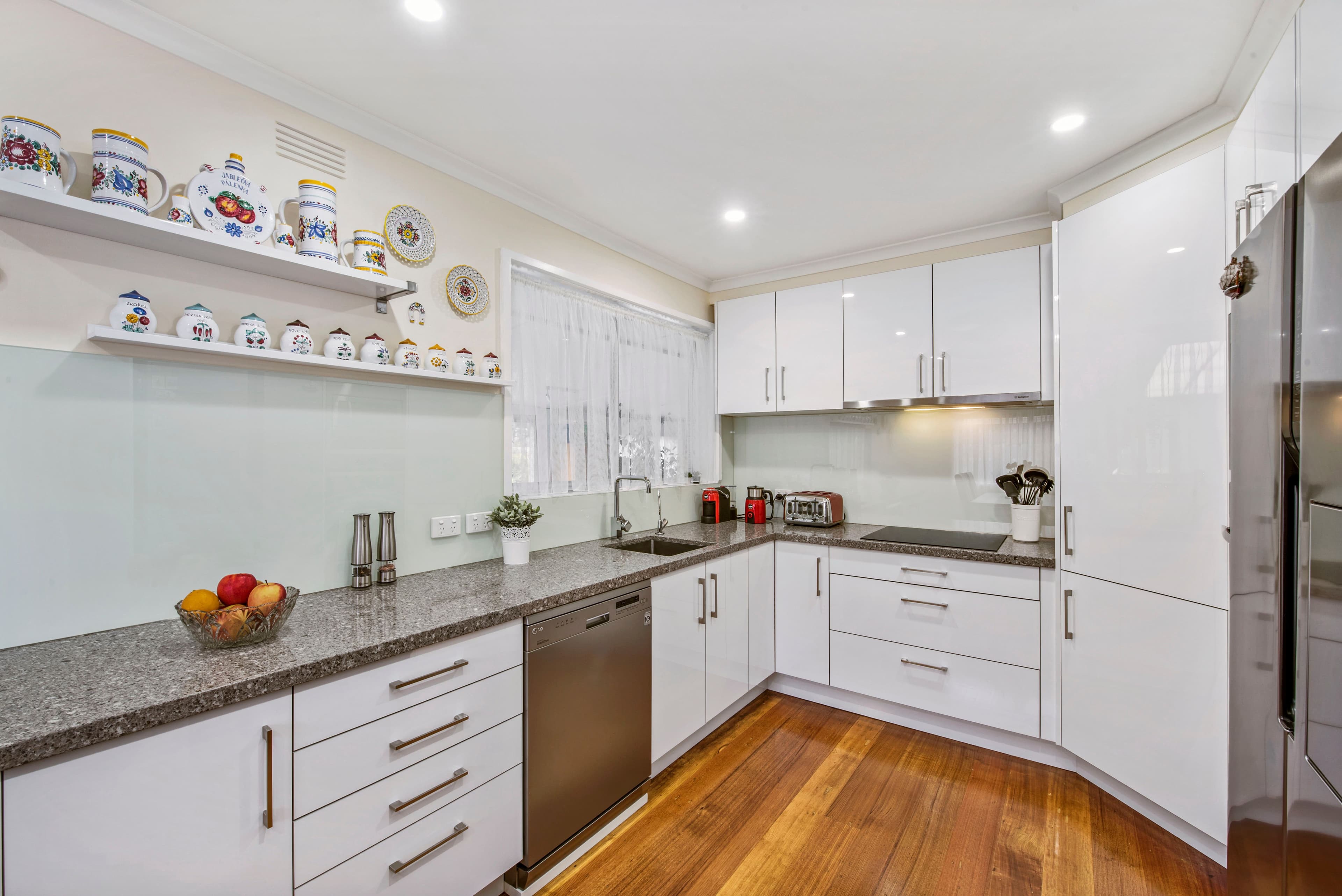 14 Venetian Court, Croydon VIC 3136, Croydon - Thumbnail 2