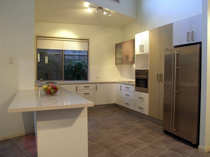 6 Rutherglen Crescent, CALAMVALE QLD 4116, Calamvale - Thumbnail 5