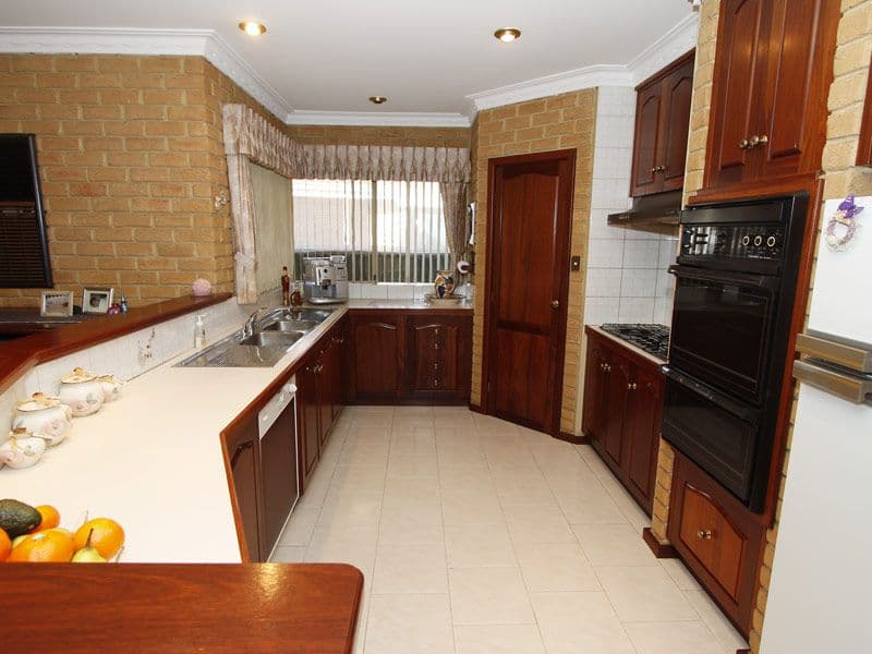 4 Hertha Road, INNALOO WA 6018, Innaloo - Thumbnail 2