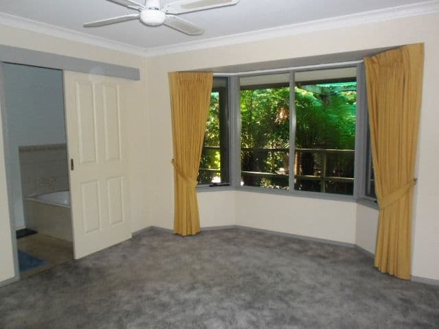 2 Thomas Street, HEATHCOTE VIC 3523, Heathcote - Thumbnail 6