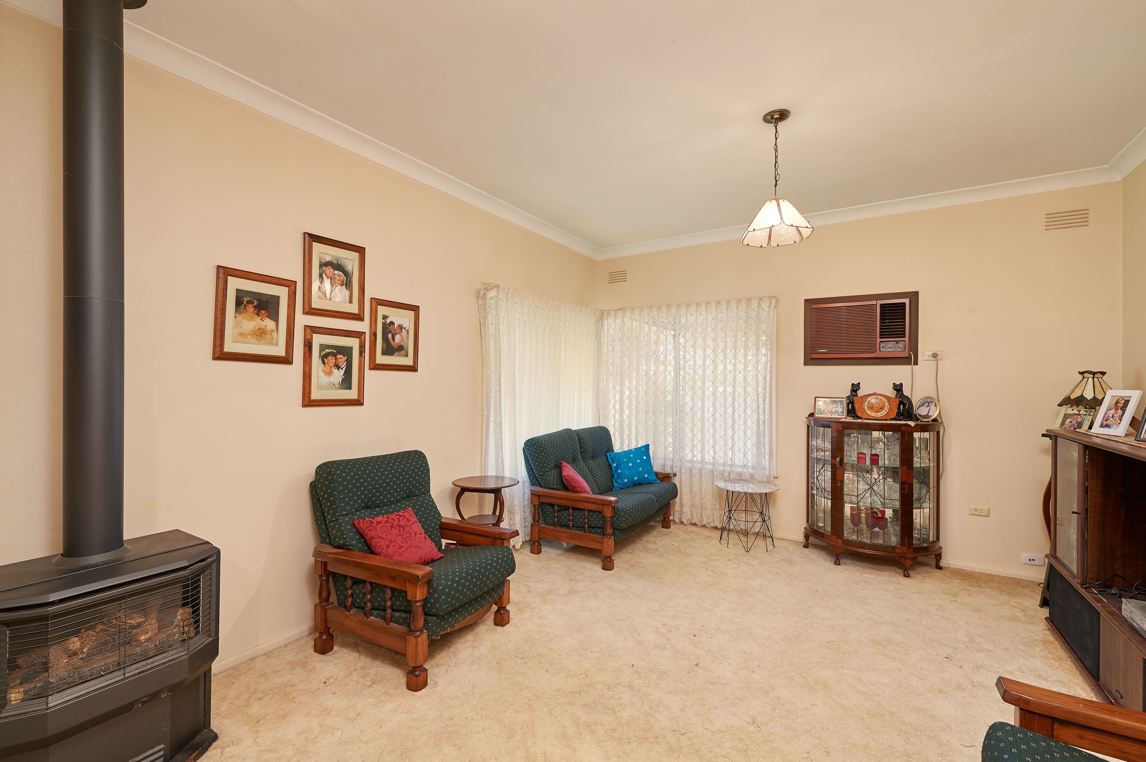 252 Bourke Street, Tolland - Thumbnail 4